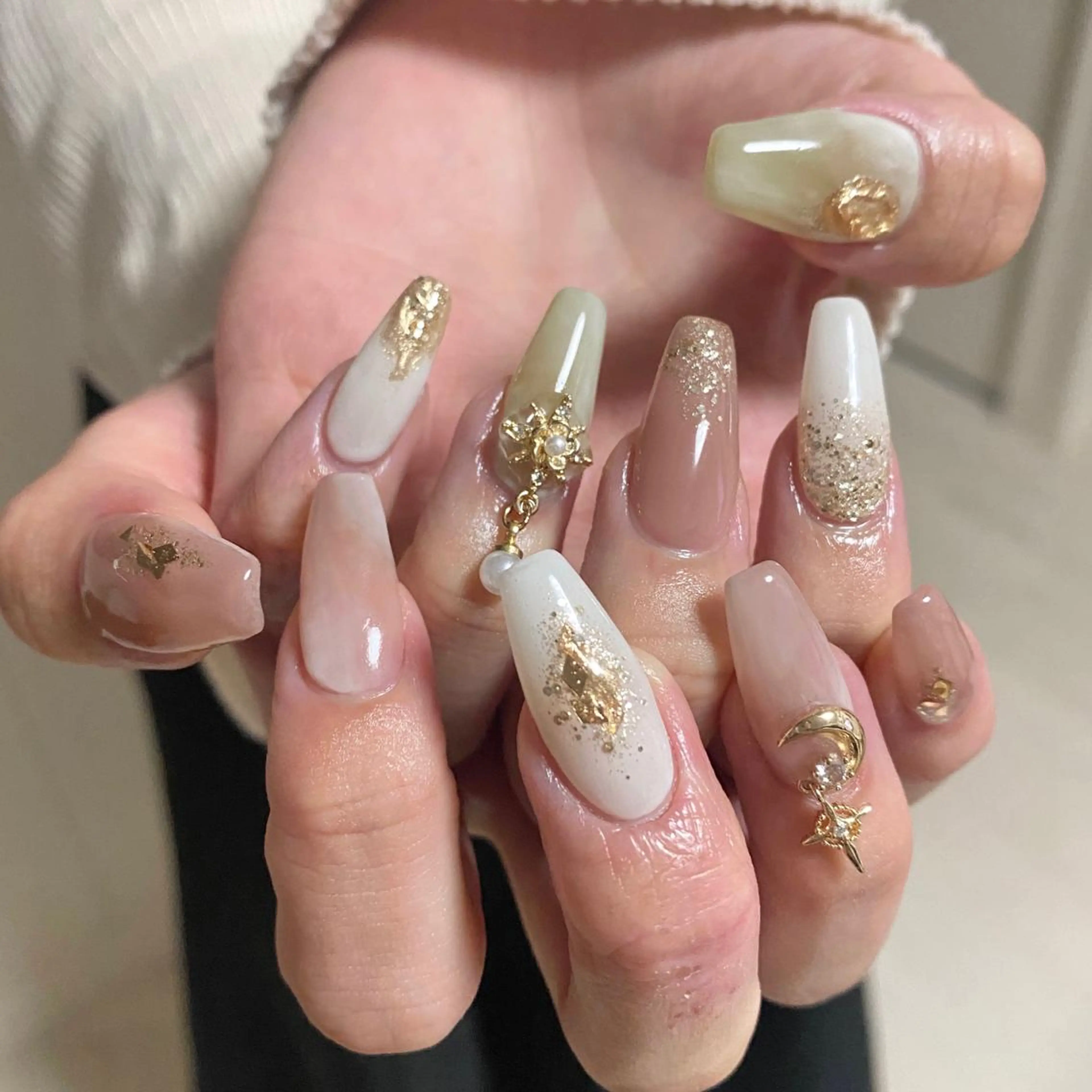 ネイル ハンドネイル Blomeel Nailのネイルデザイン