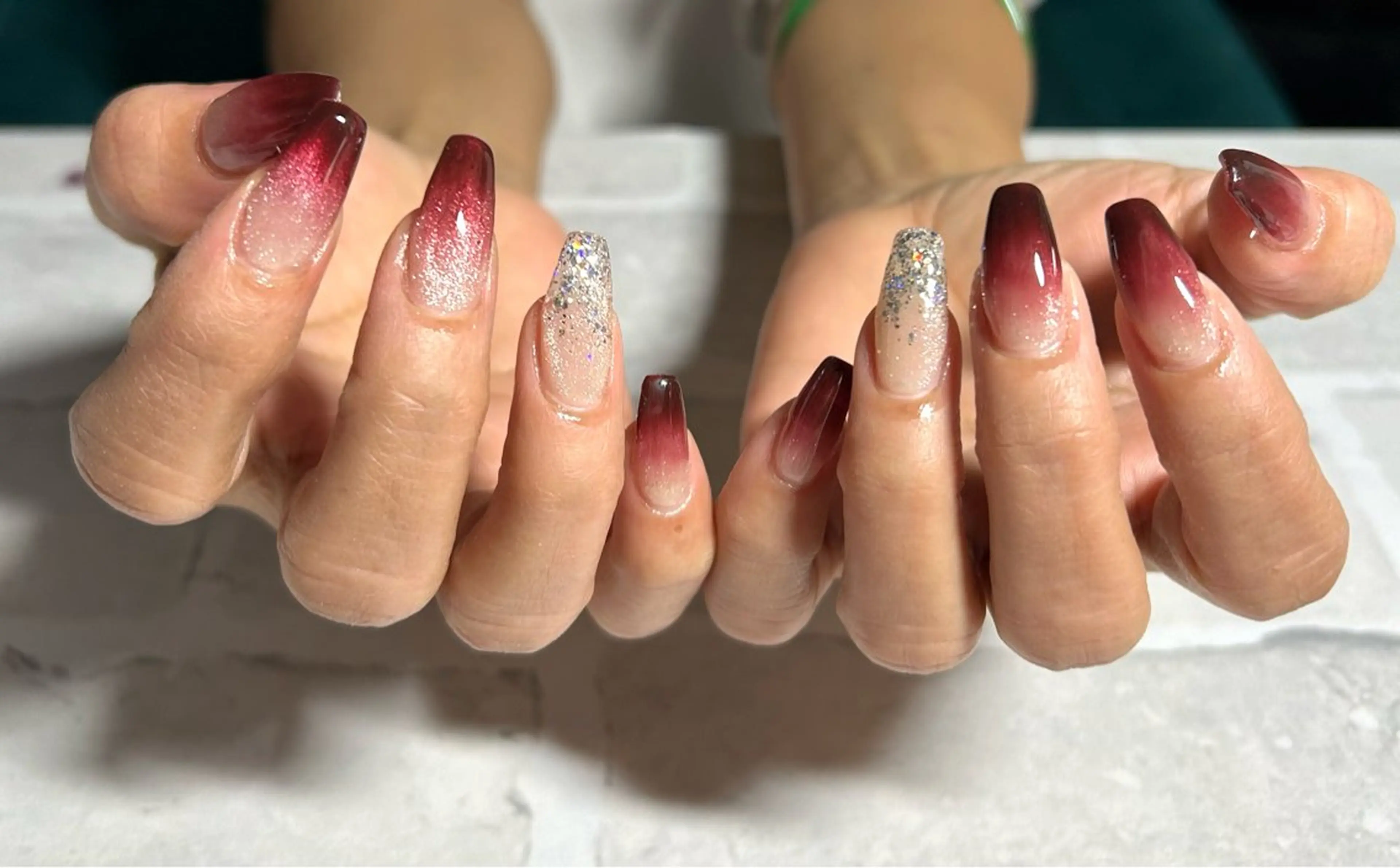 ミディアム ハンドネイル 2dy所属・2DY NAIL SALONのネイルデザイン