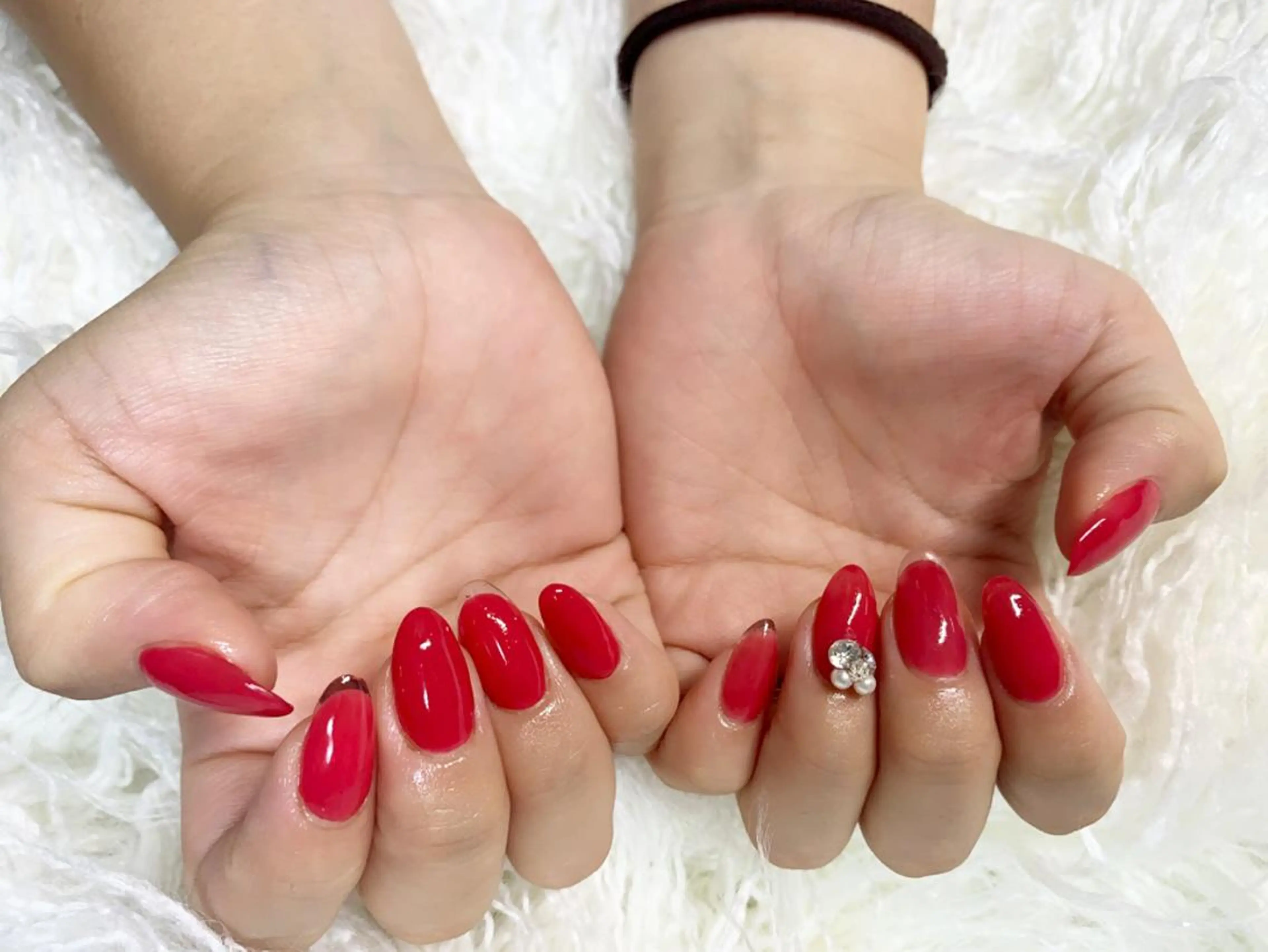 ネイル 長さ出し nail happiness.のネイルデザイン