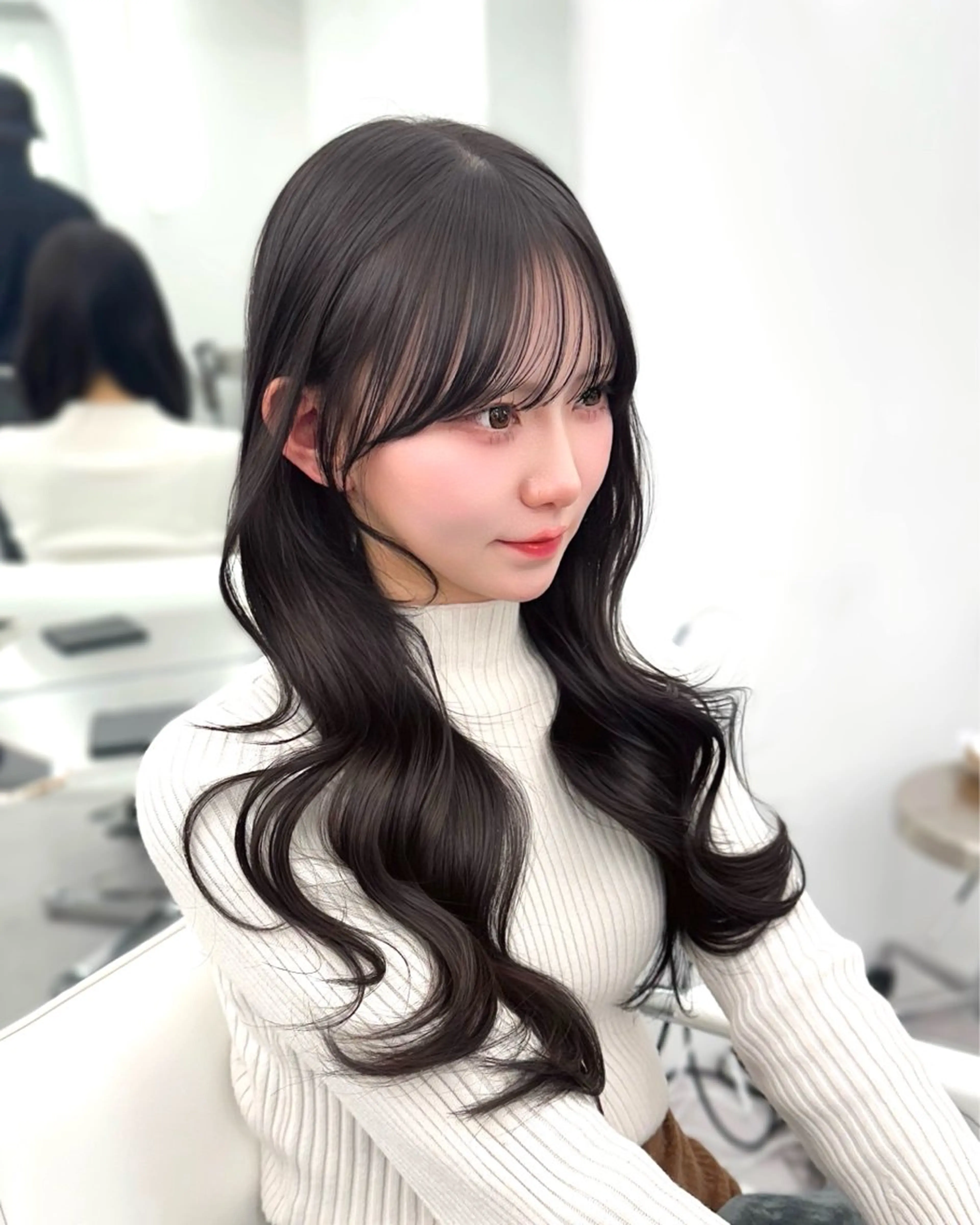 ミディアム カラー カット ヘアカラー トリートメント 🇰🇷韓国風くびれ ヘア🇰🇷中村優大のヘアスタイル