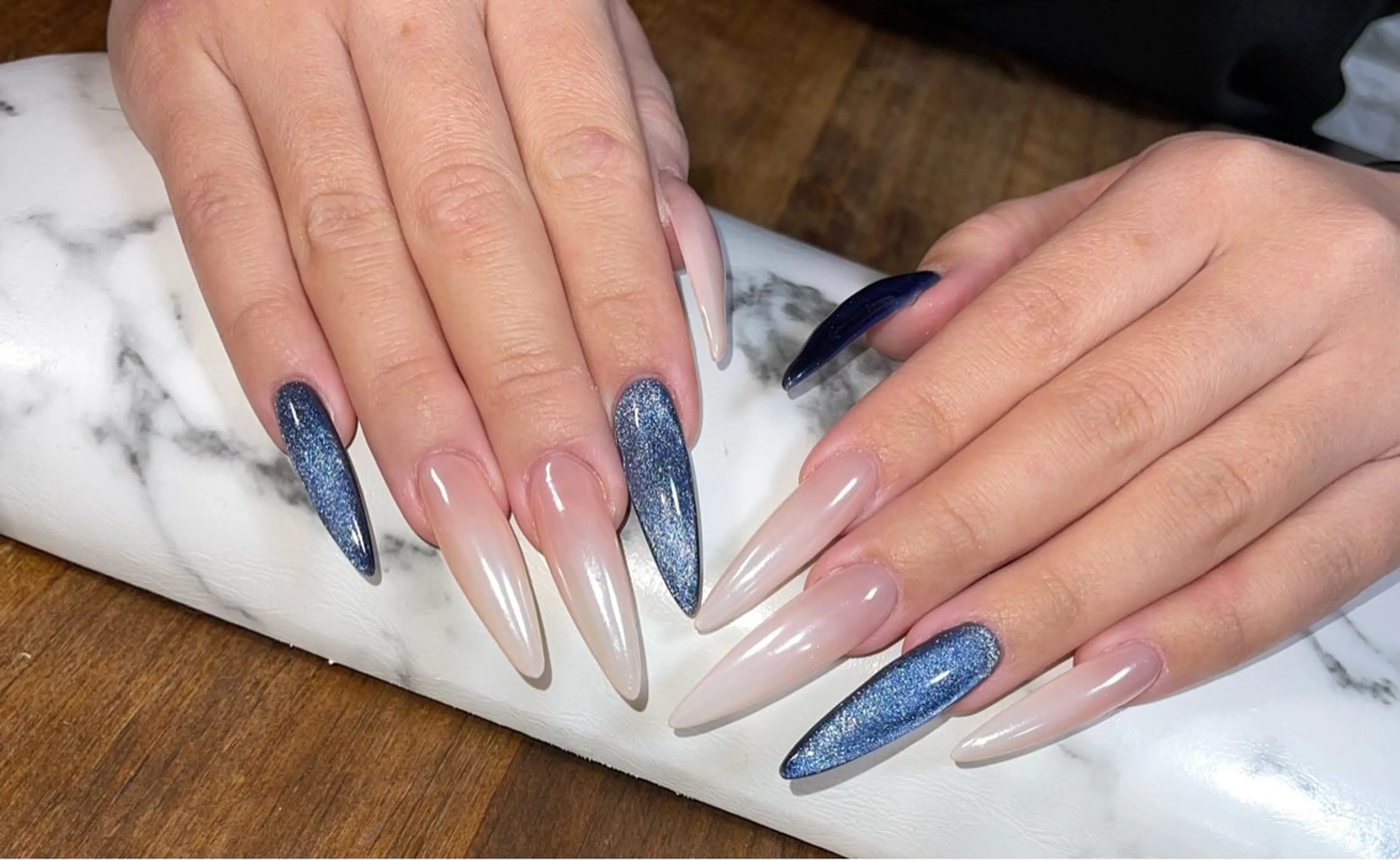 ネイル ハンドネイル 美:LOVE Nail所属・美:LOVE Nailのネイルデザイン