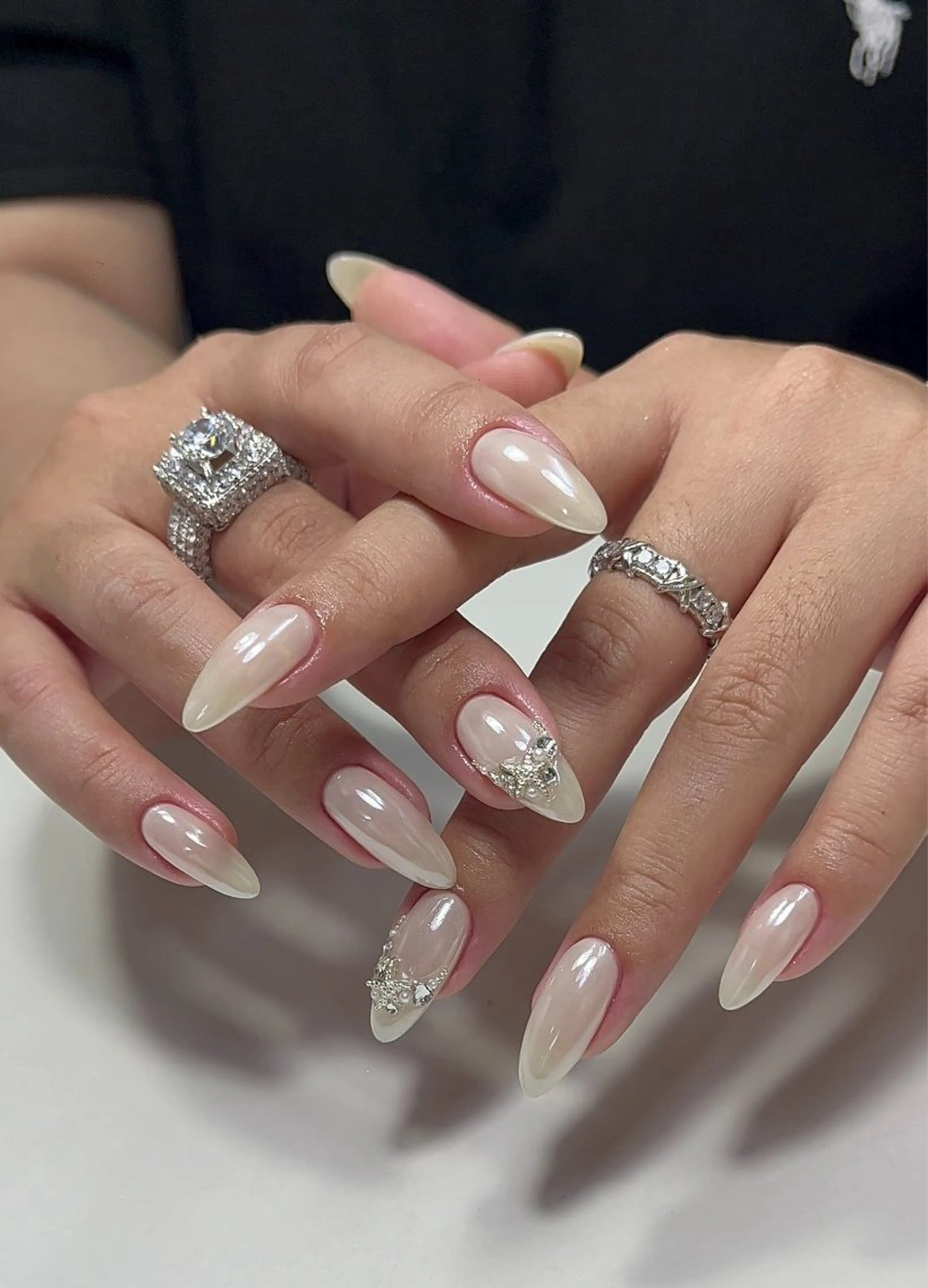ネイル ハンドネイル CoCo NailsbyTのネイルデザイン