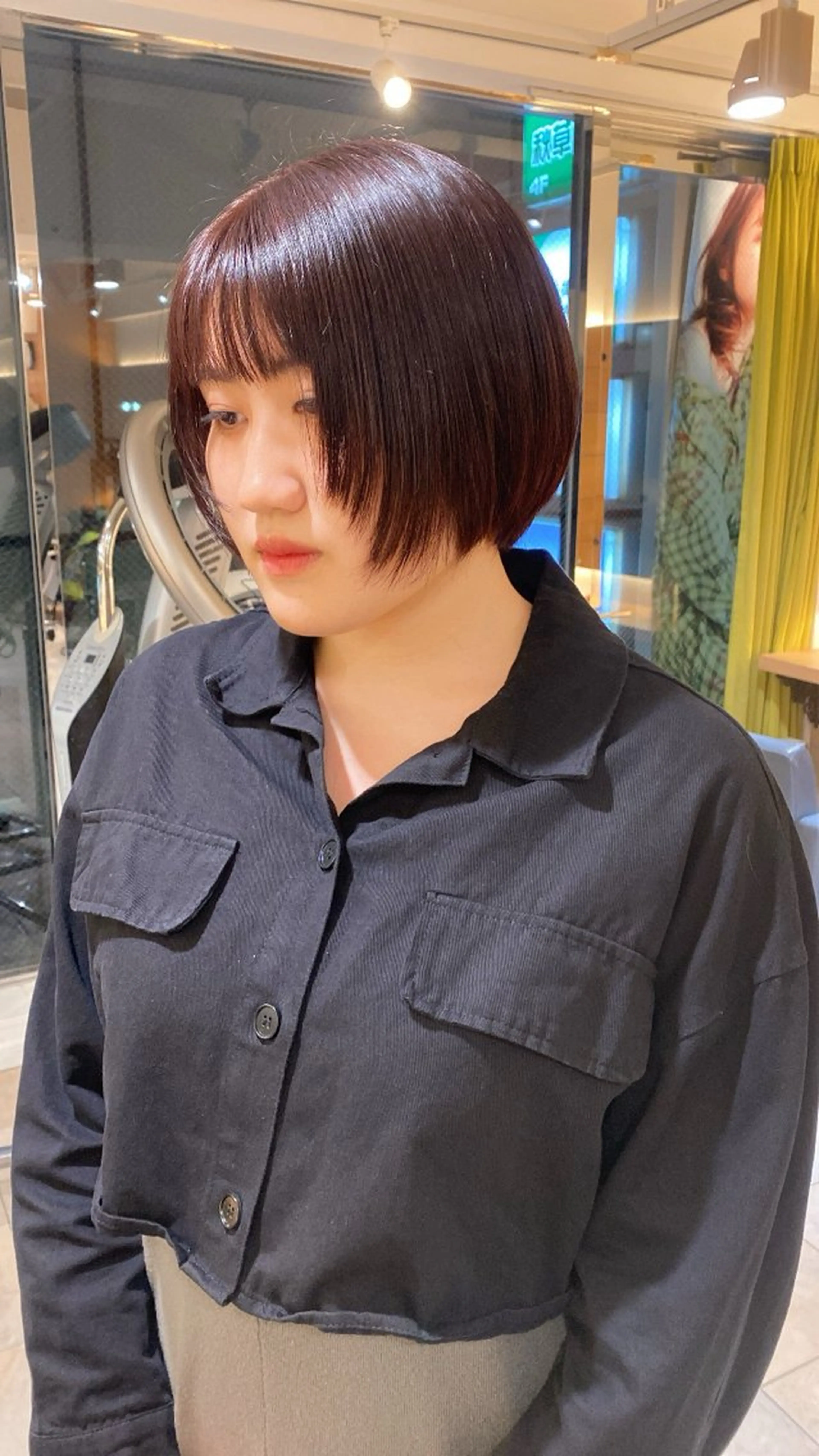 ショート 顔周りカット 谷川 あかりのヘアスタイル