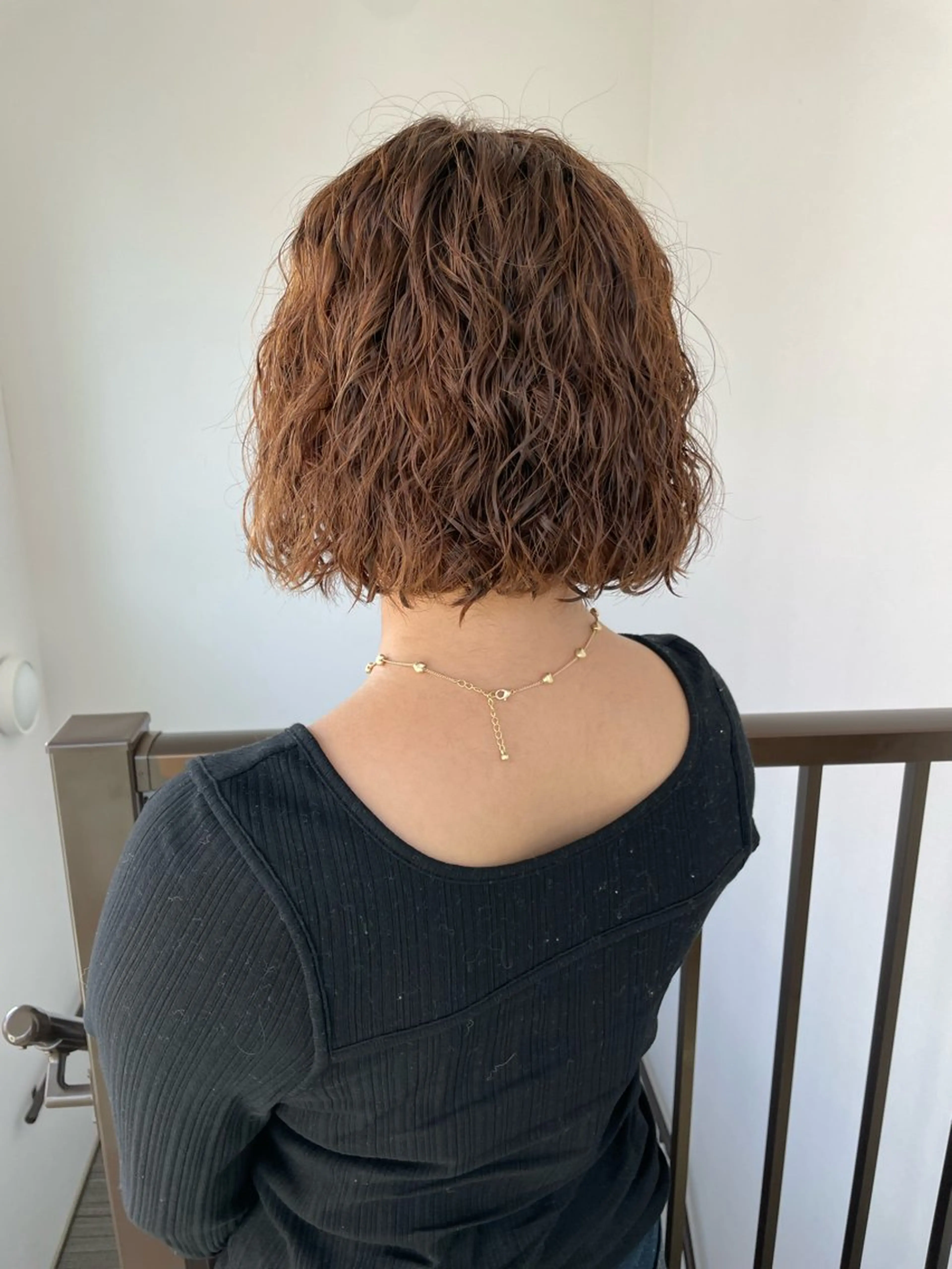 ショート パーマ Nalu pu loa hachi所属・金尾 凜のヘアスタイル