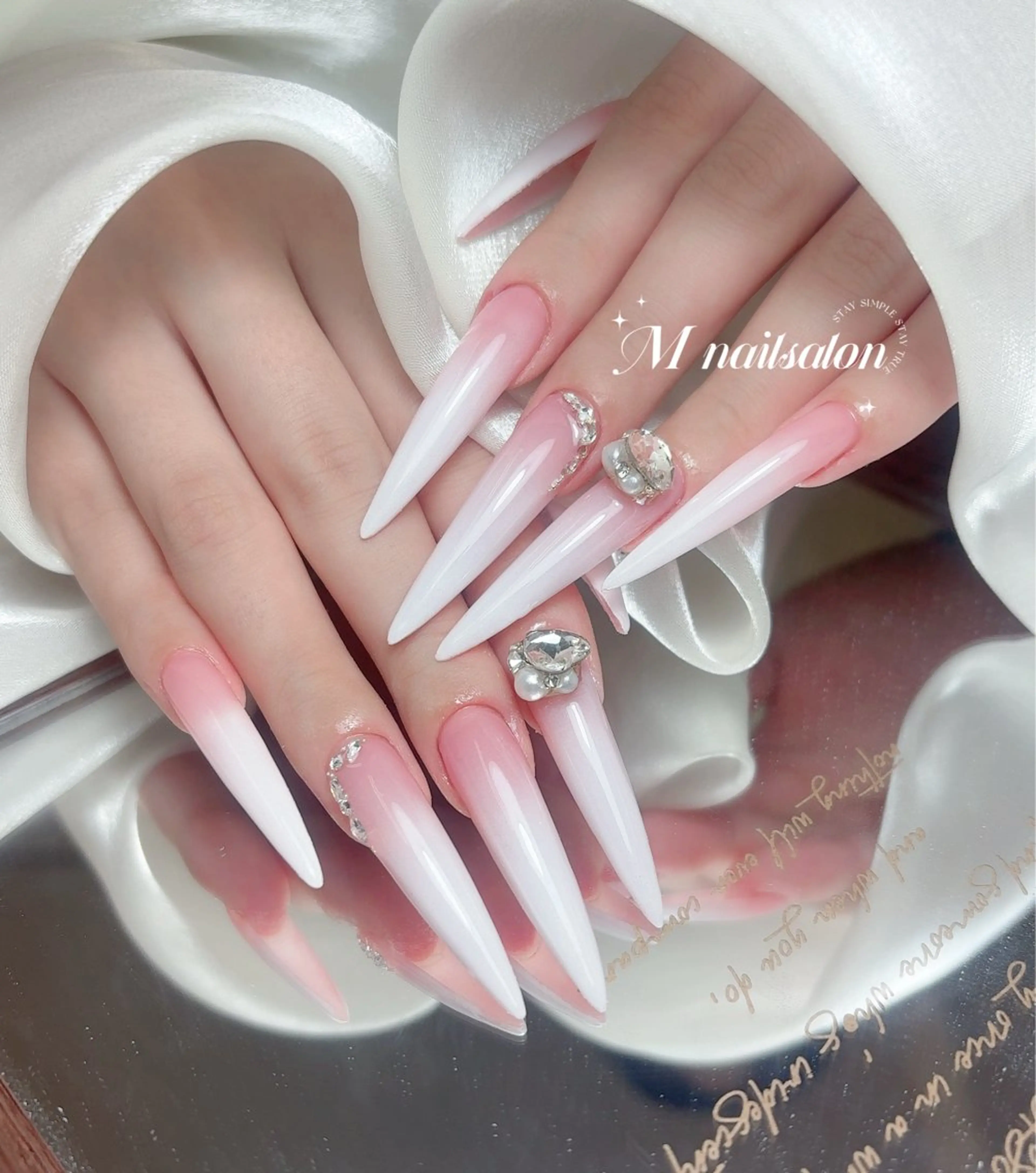 ネイル ハンドネイル M🌷nail 長さだし専門店のネイルデザイン