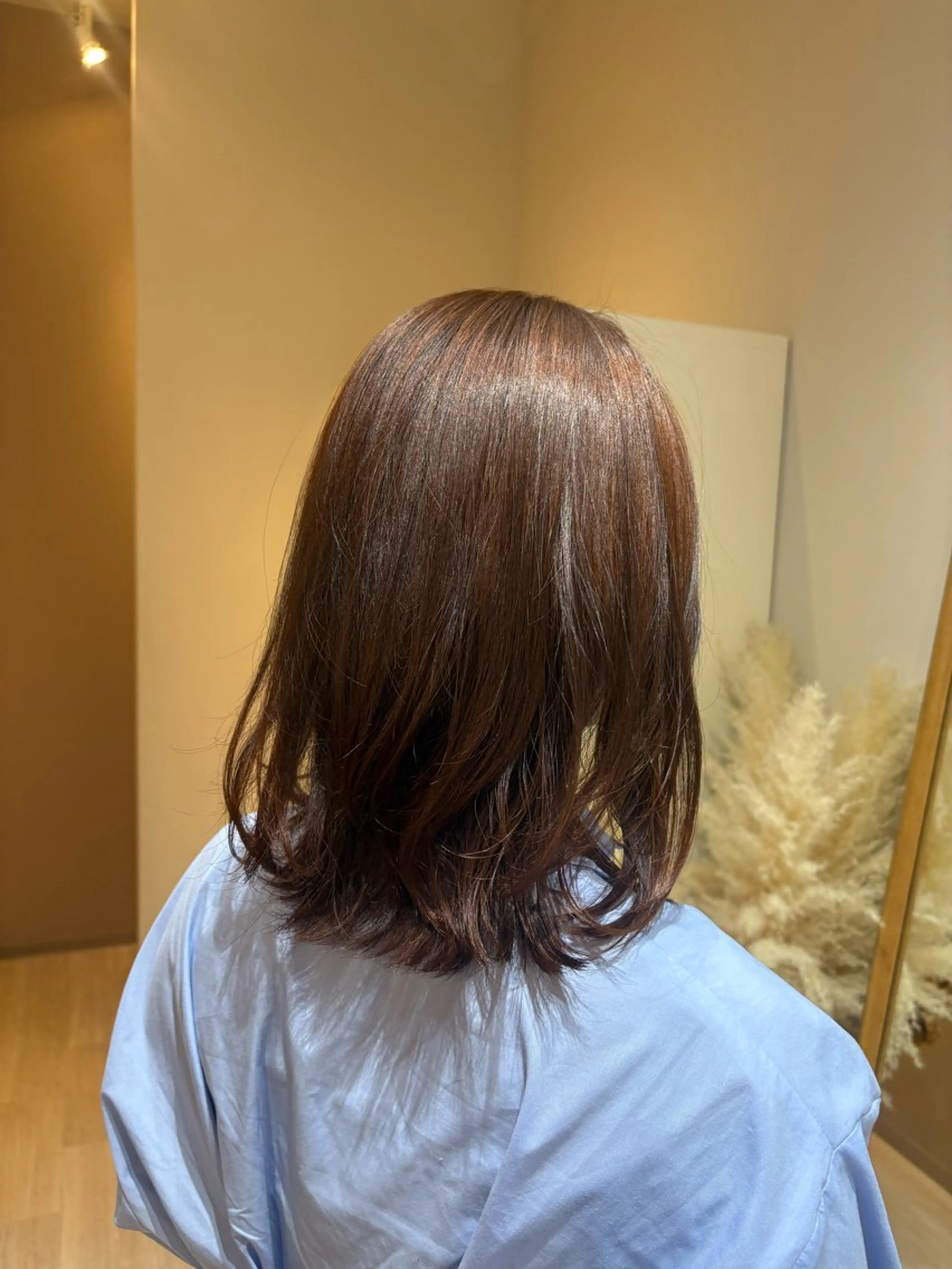 セミロング カラー 櫻井 莉子のヘアスタイル