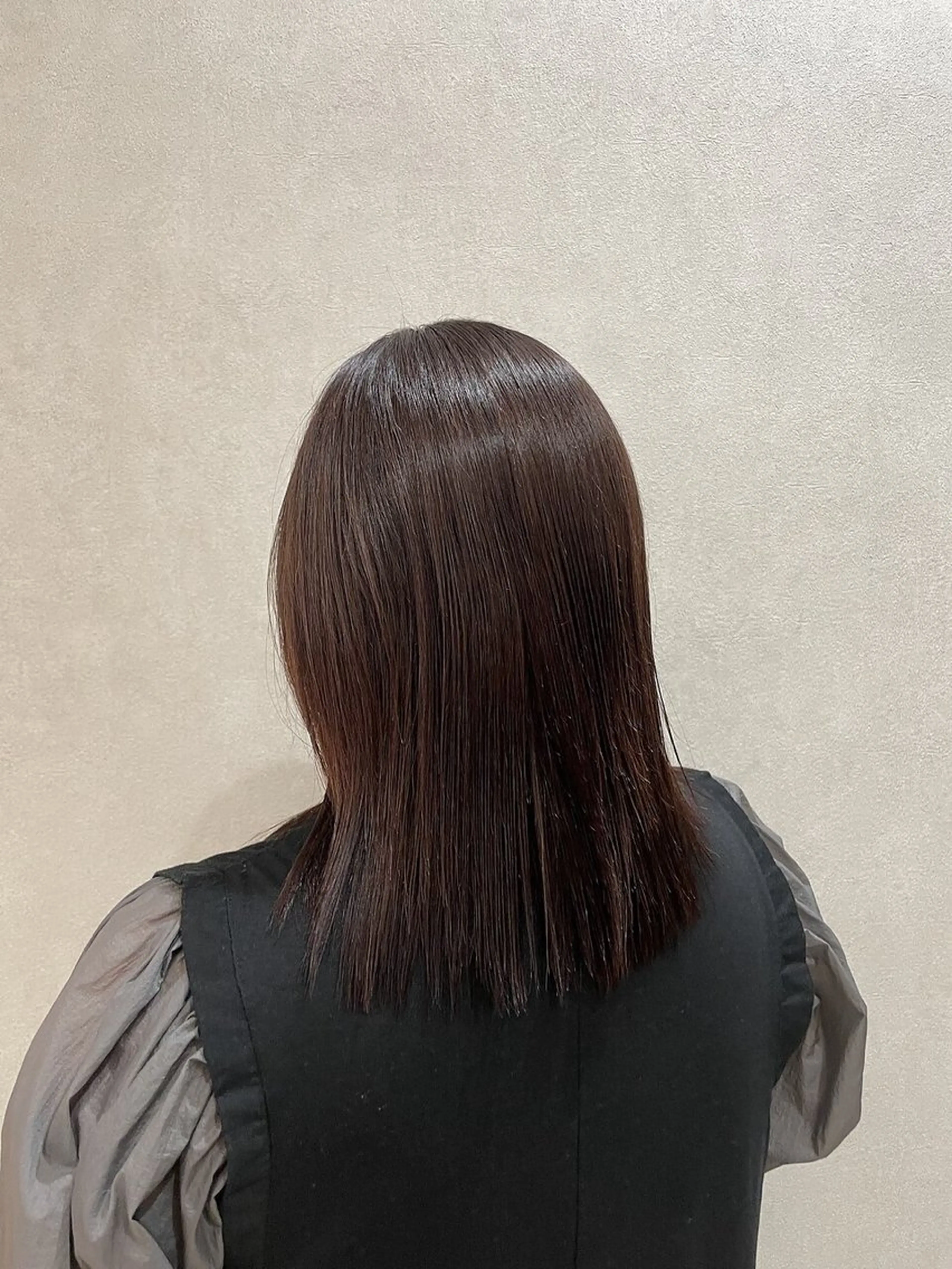 ミディアム カラー ブラウンカラー ピンクカラー ピンクブラウン カット 縮毛矯正 中澤 壱太のヘアスタイル