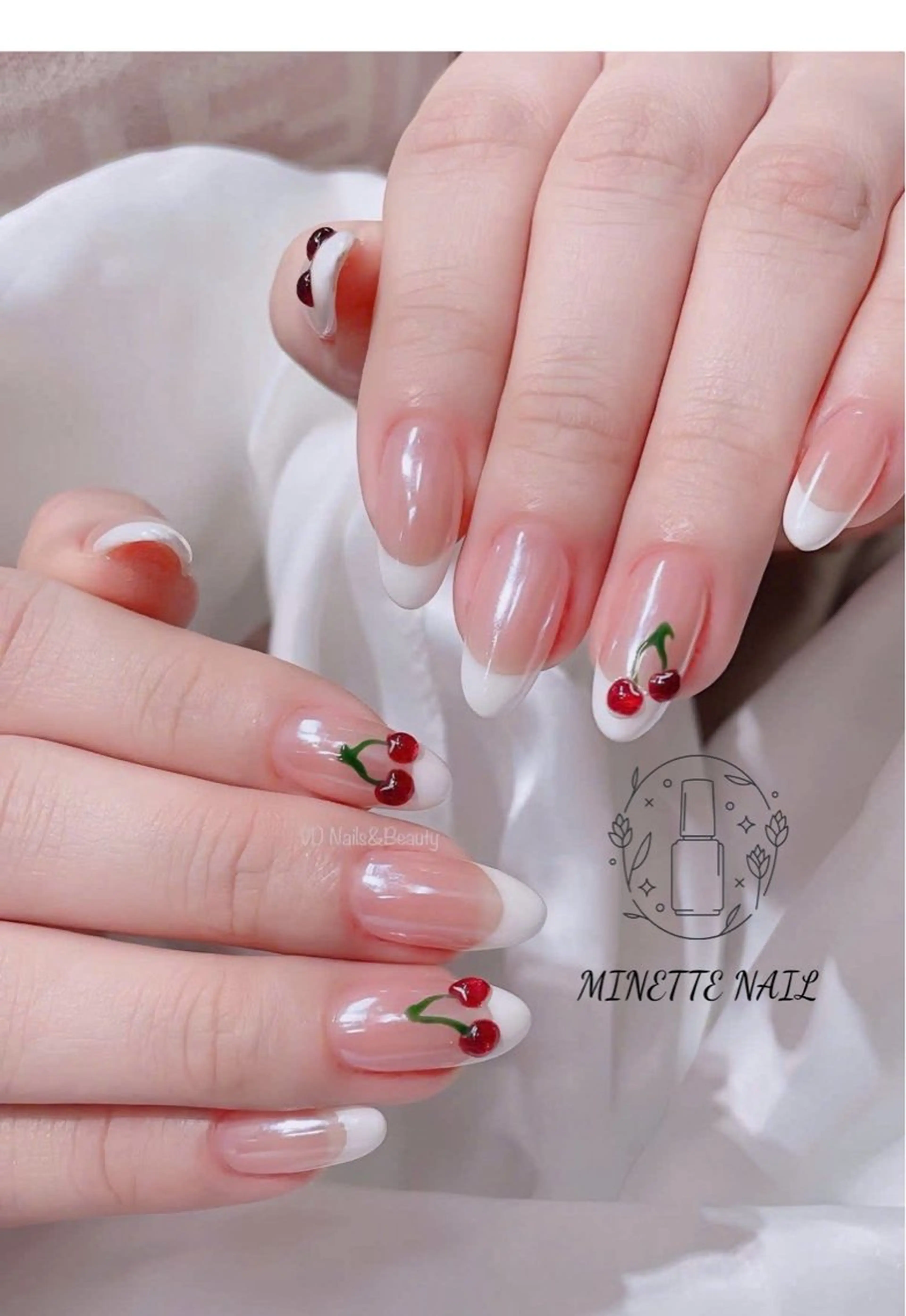 ネイル アートネイル クリアネイル フレンチネイル ガーリー ホワイト ハンドネイル Minette Nail 池袋(ミネットネイル)所属・Minette Nailのネイルデザイン