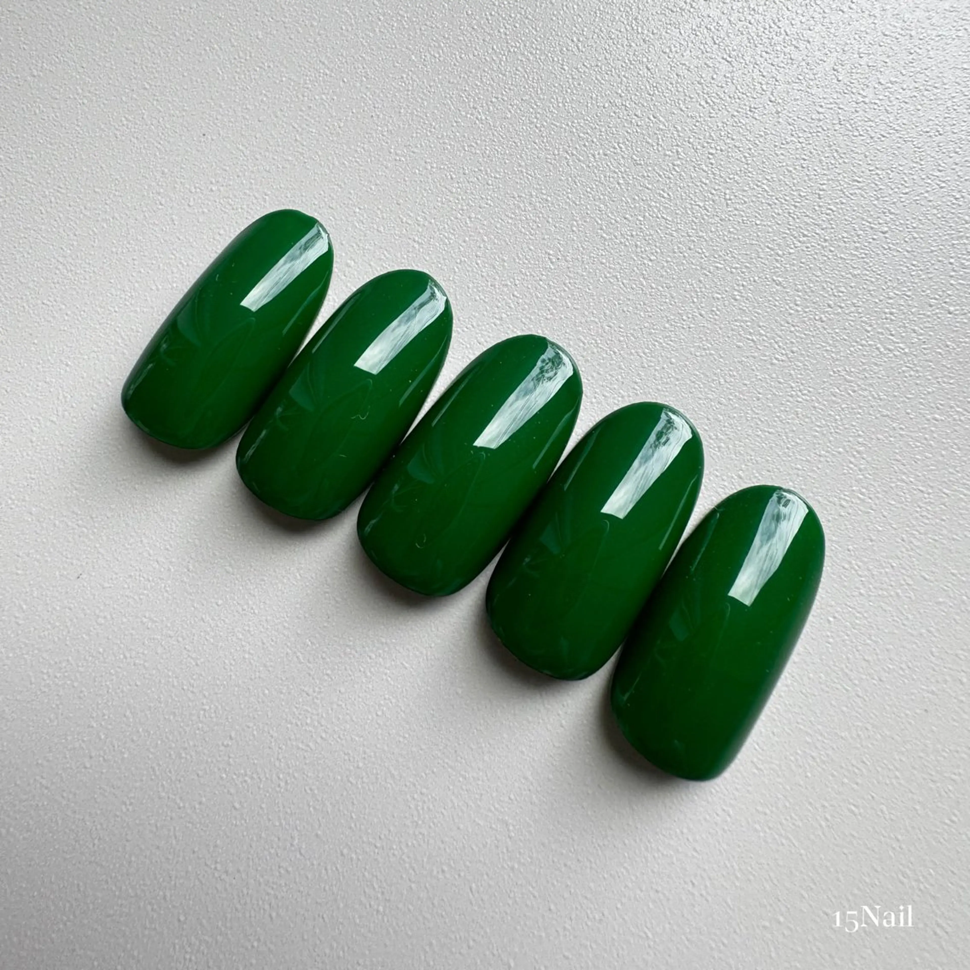ネイル グリーン ハンドネイル 15_nail chiharuのネイルデザイン