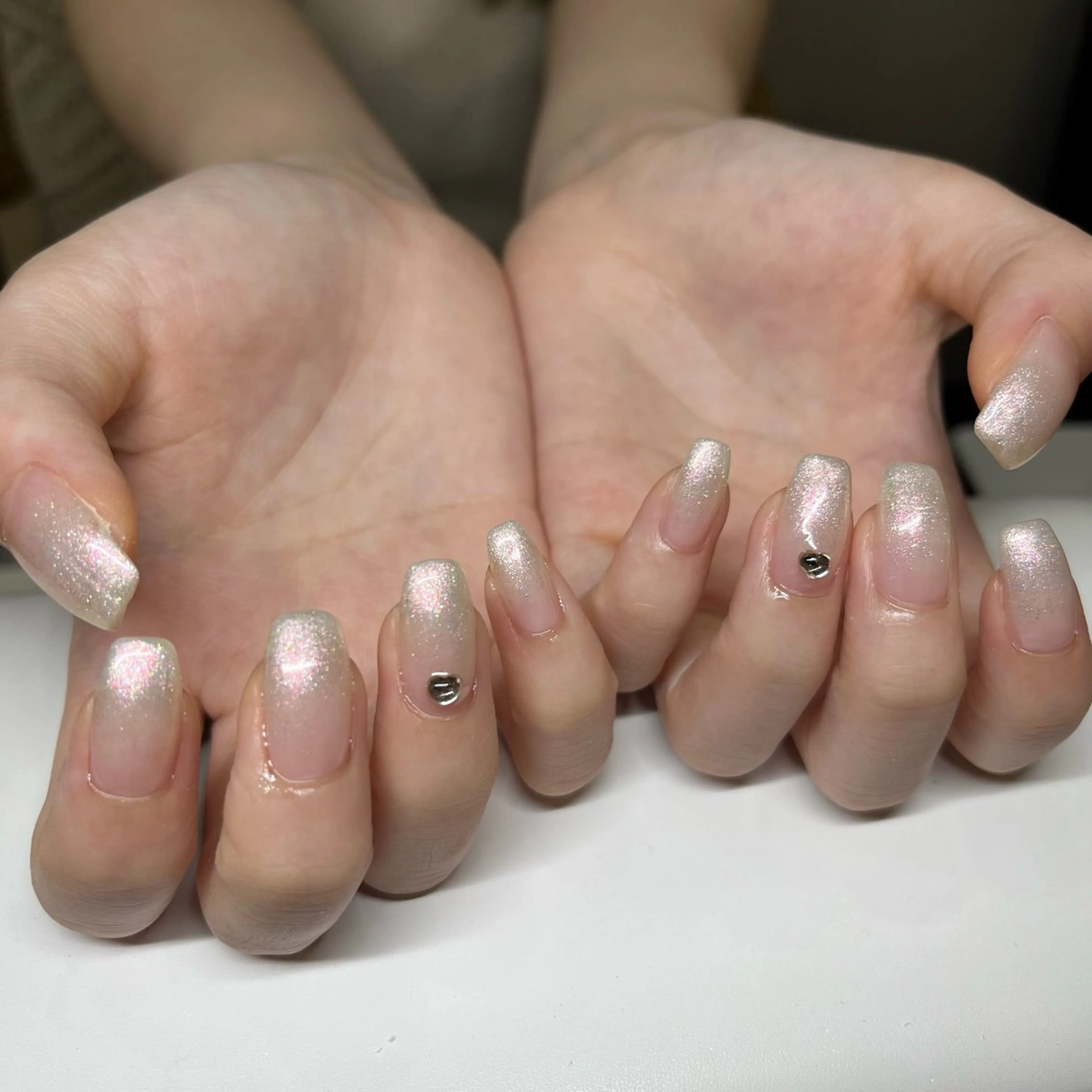 ネイル ラメ(グリッター) ラメグラデーション ハンドネイル arl Nail💅日置友梨のネイルデザイン