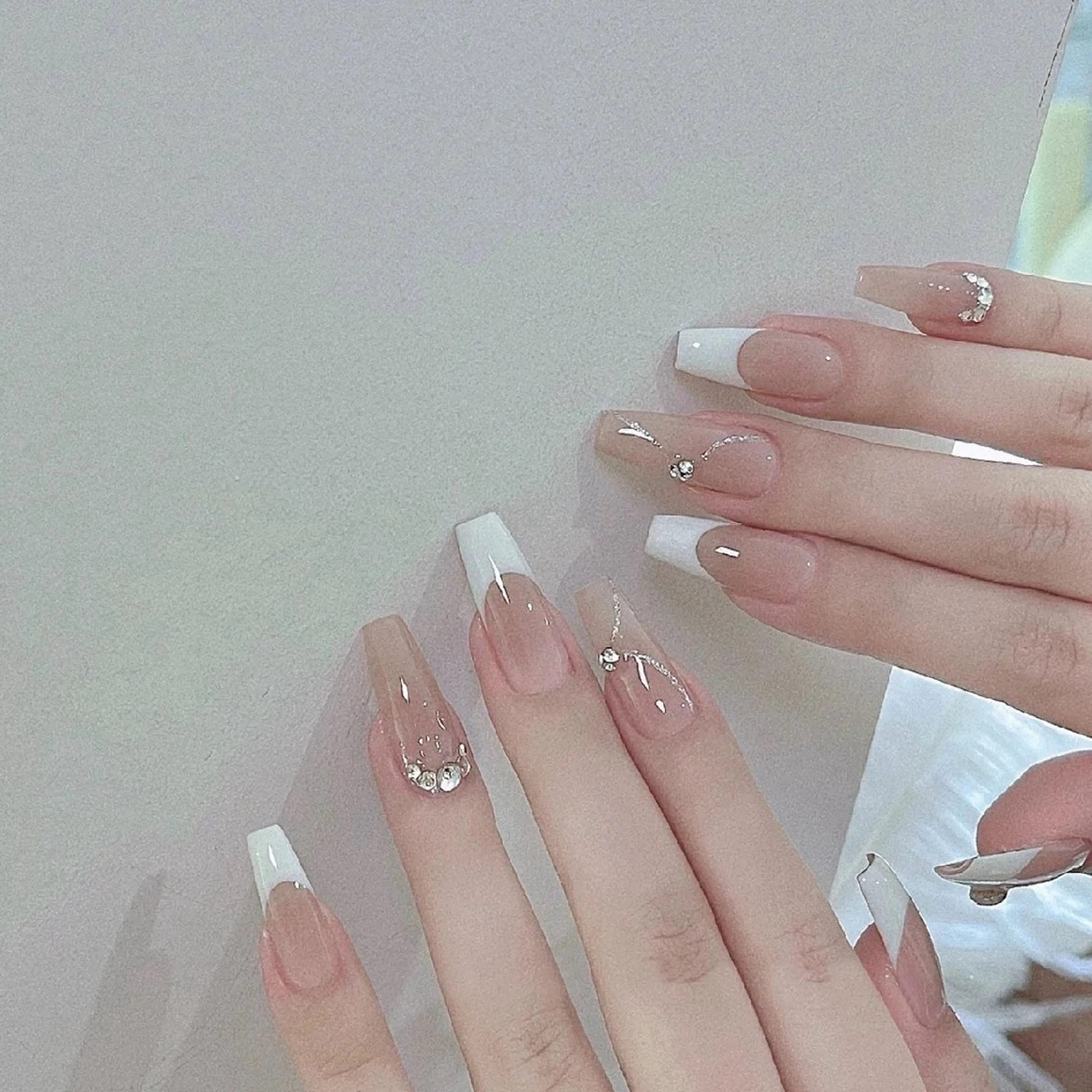 ネイル Alre nail「アルラ」所属・enRich レイリのネイルデザイン