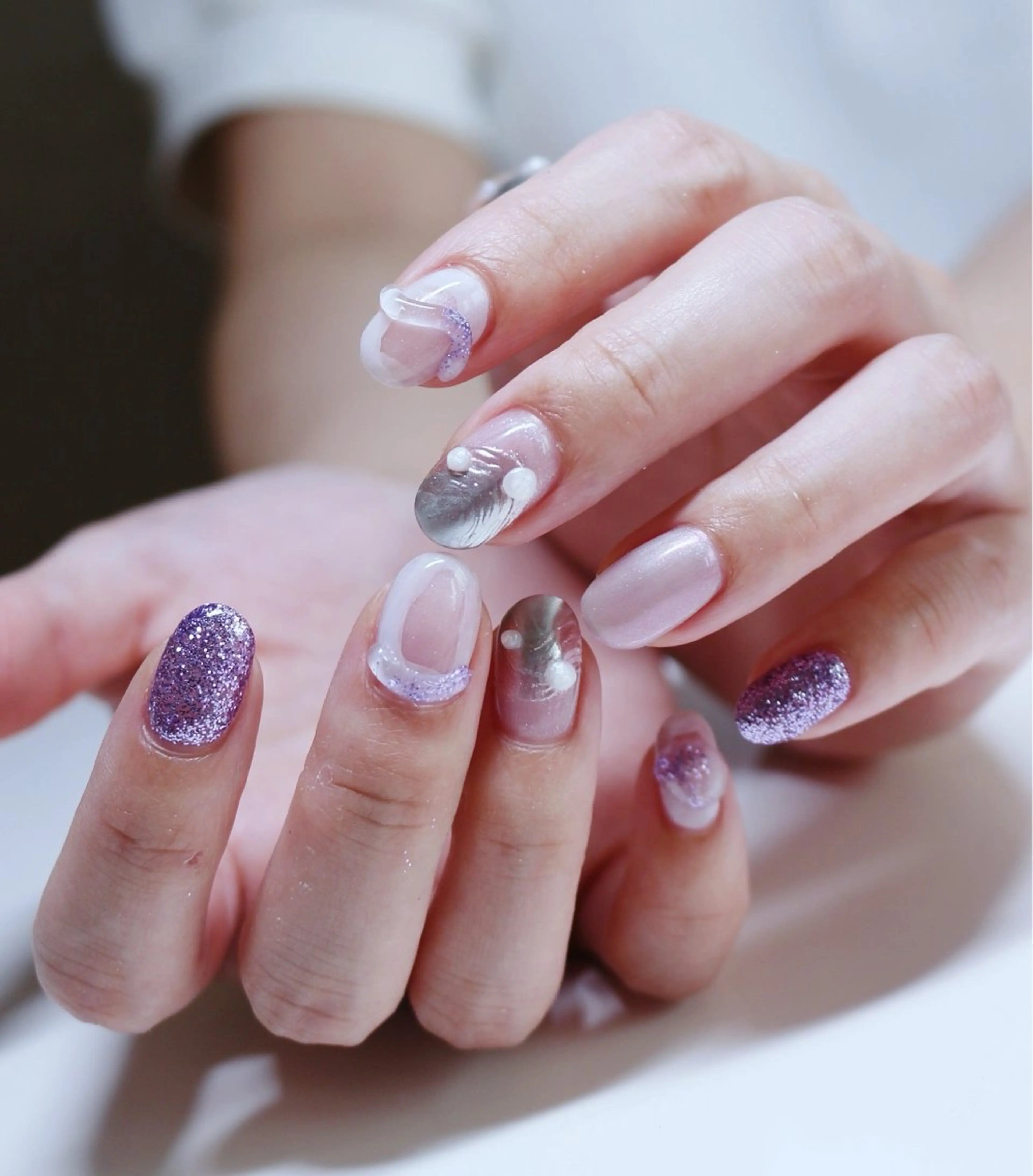 ネイル キラキラネイル 韓国ネイル ラメ(グリッター) ミラーネイル ニュアンスネイル ハンドネイル Baku Nailsのネイルデザイン