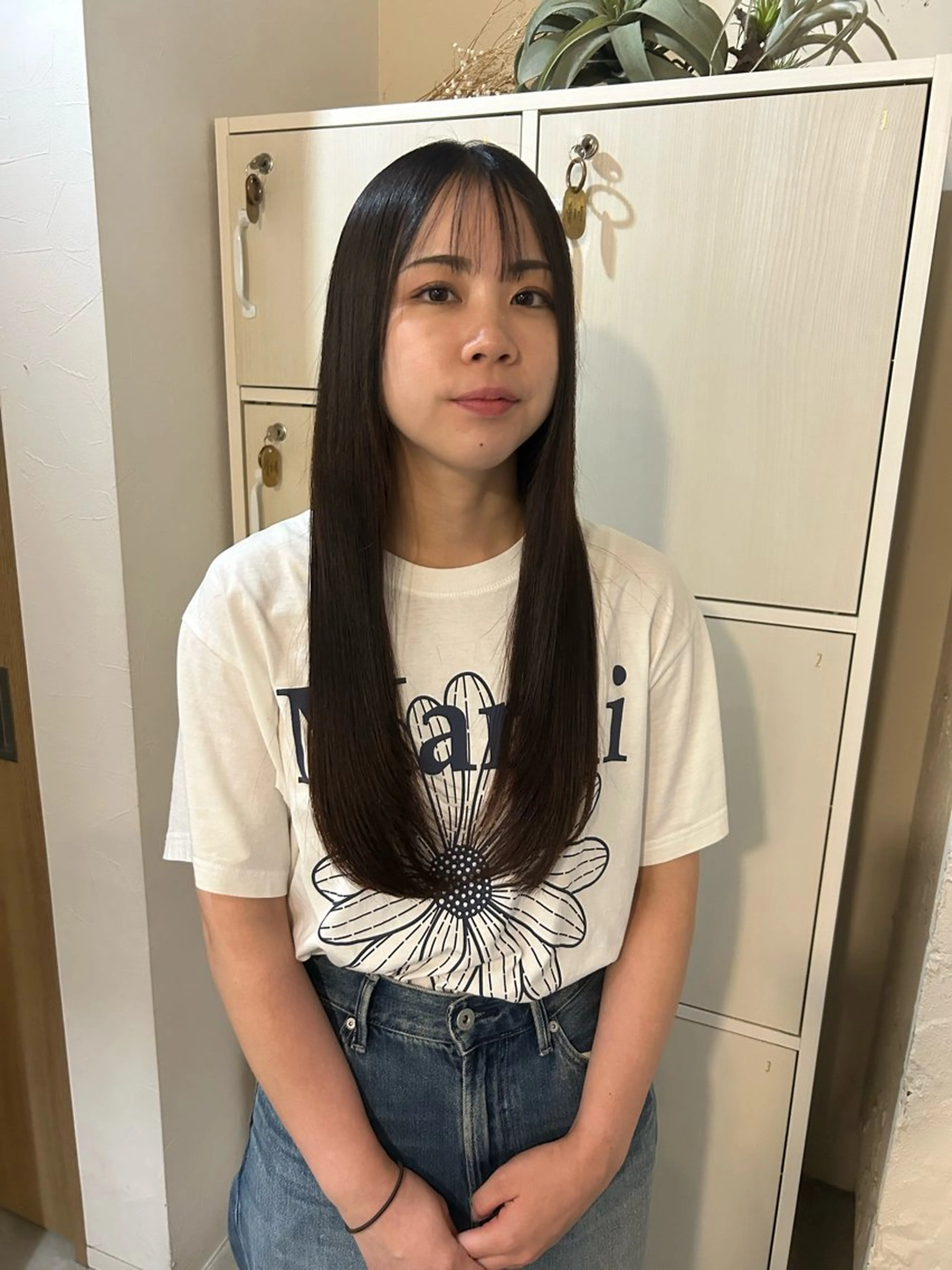 ロング 縮毛矯正 color list 倉本恋のヘアスタイル