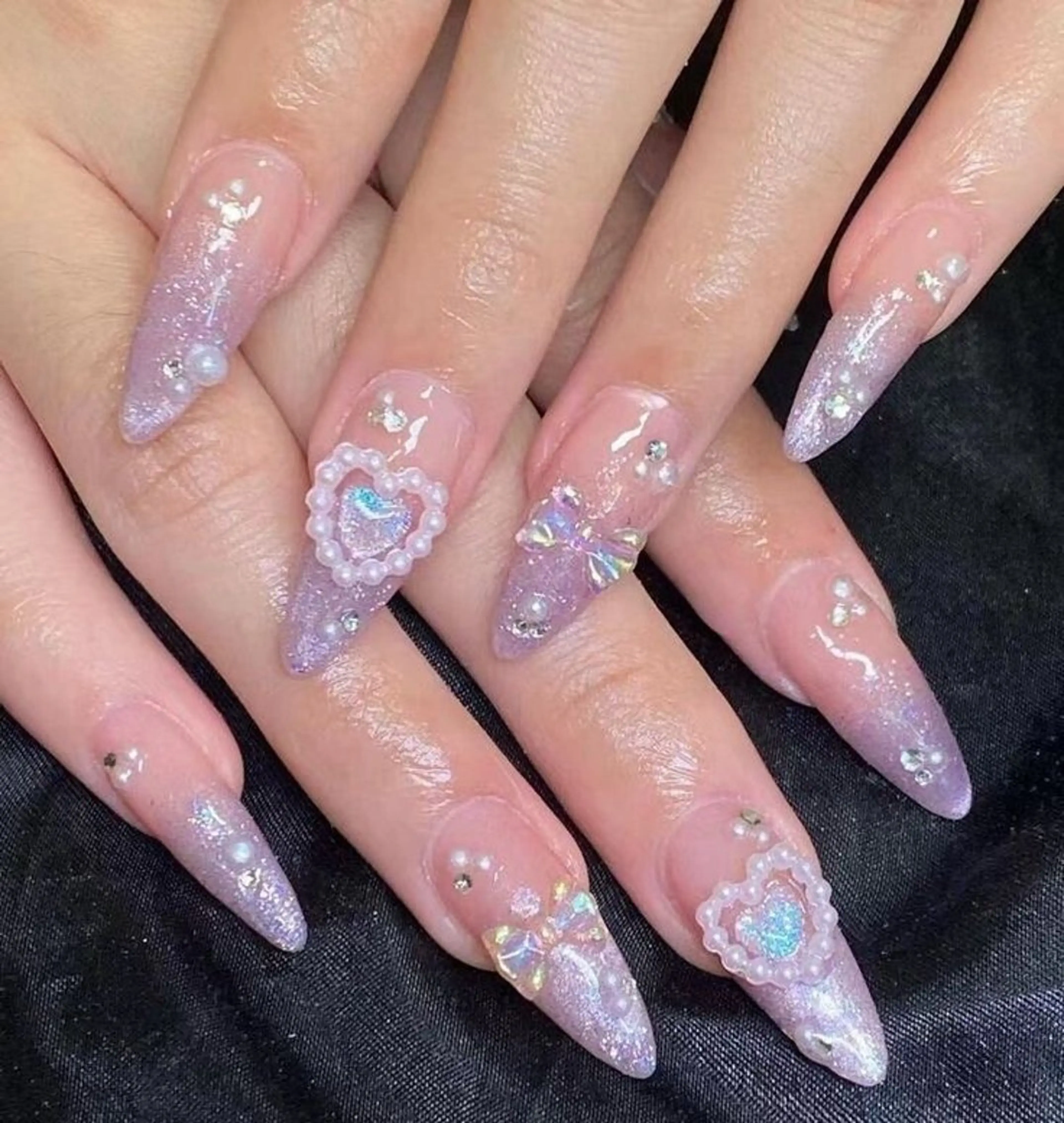 ネイル 長さ出し フレンチネイル グラデーション 卒業式 マグネットネイル ハンドネイル MIHANA HIKARIのネイルデザイン