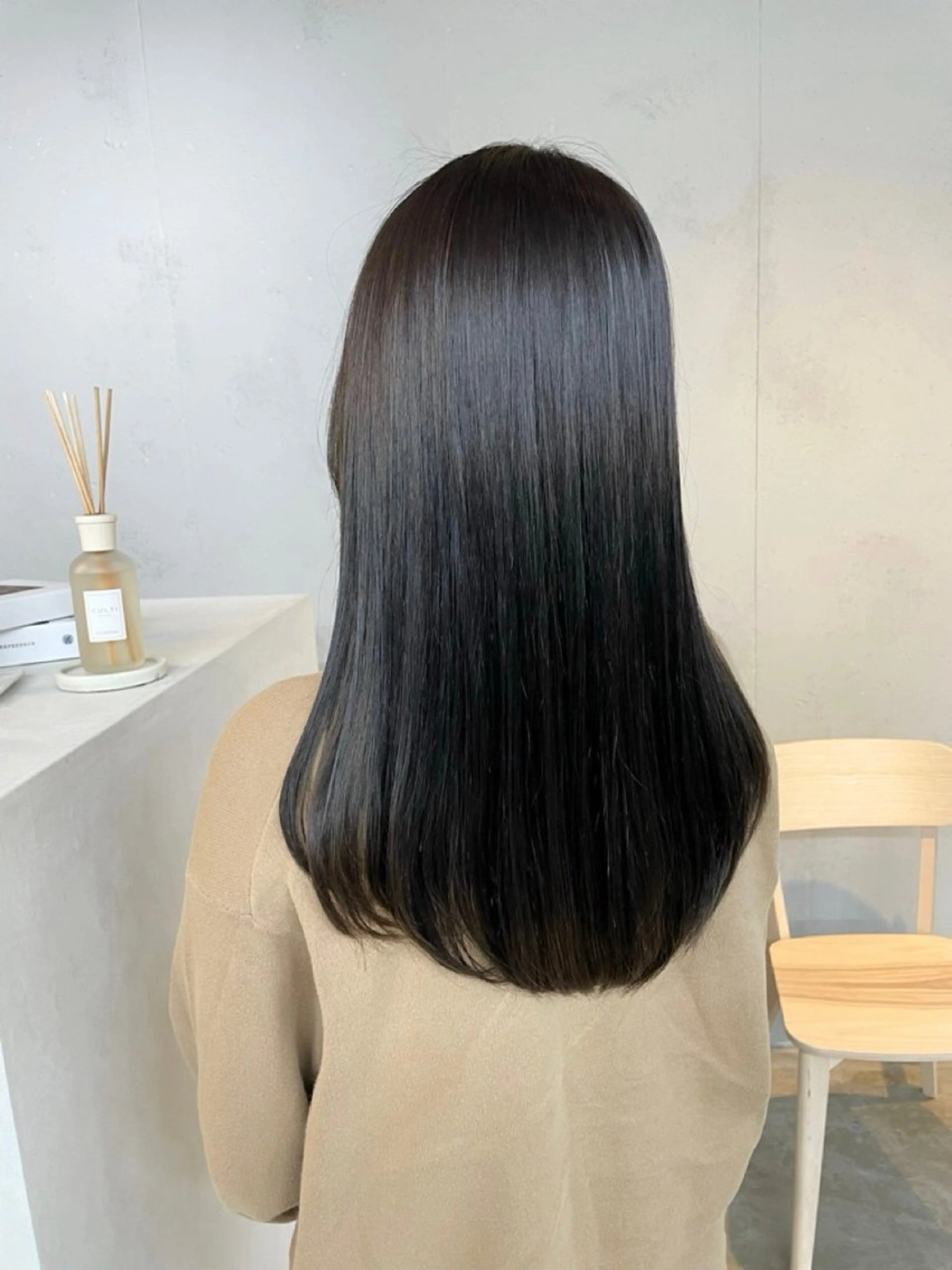 ロング カット ヘアカラー トリートメント Sakura 🐾のヘアスタイル