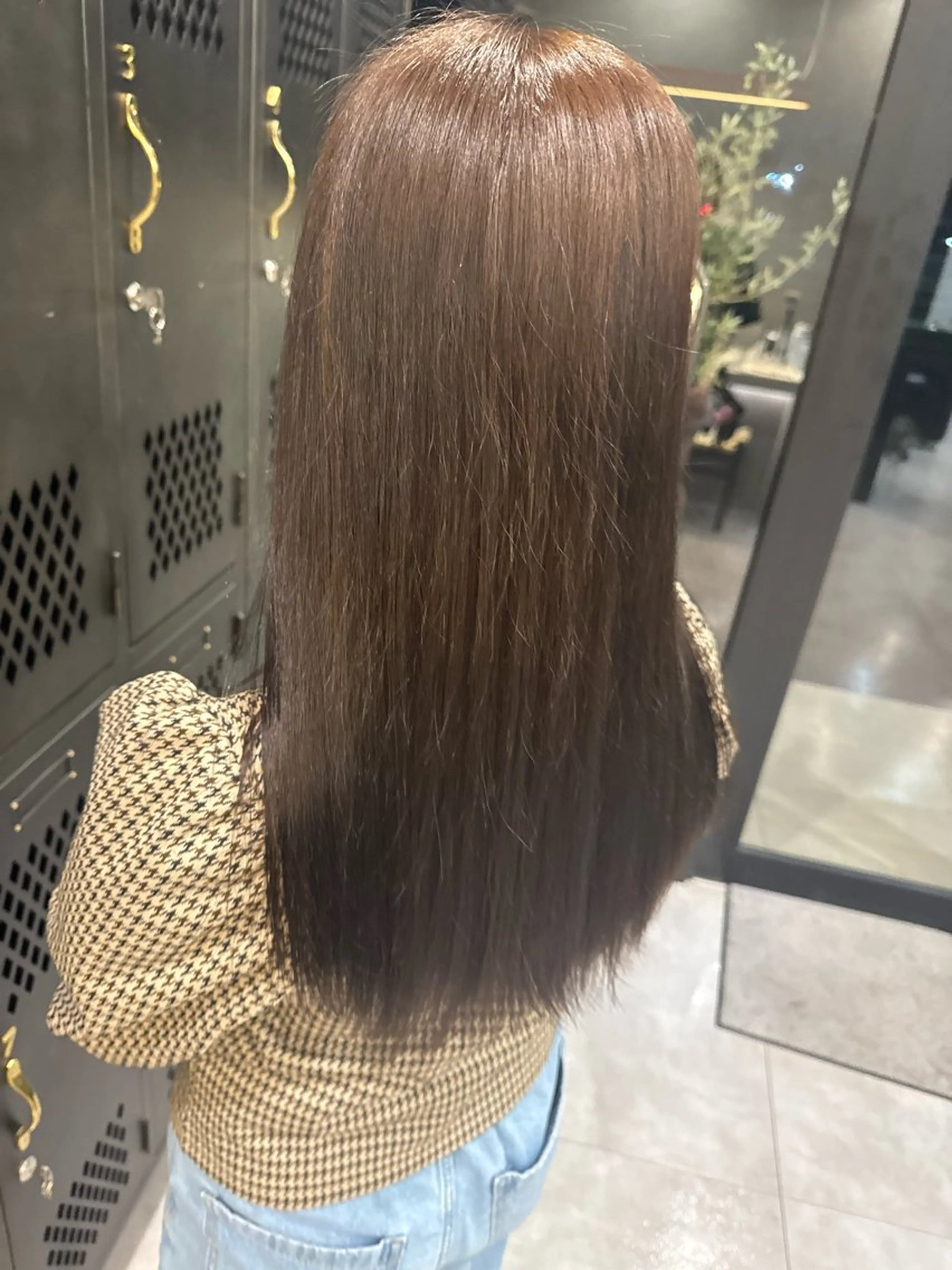 カラー ブリーチ ブラウンカラー 透明感カラー ヘアカラー トリートメント 加藤 小春のヘアスタイル