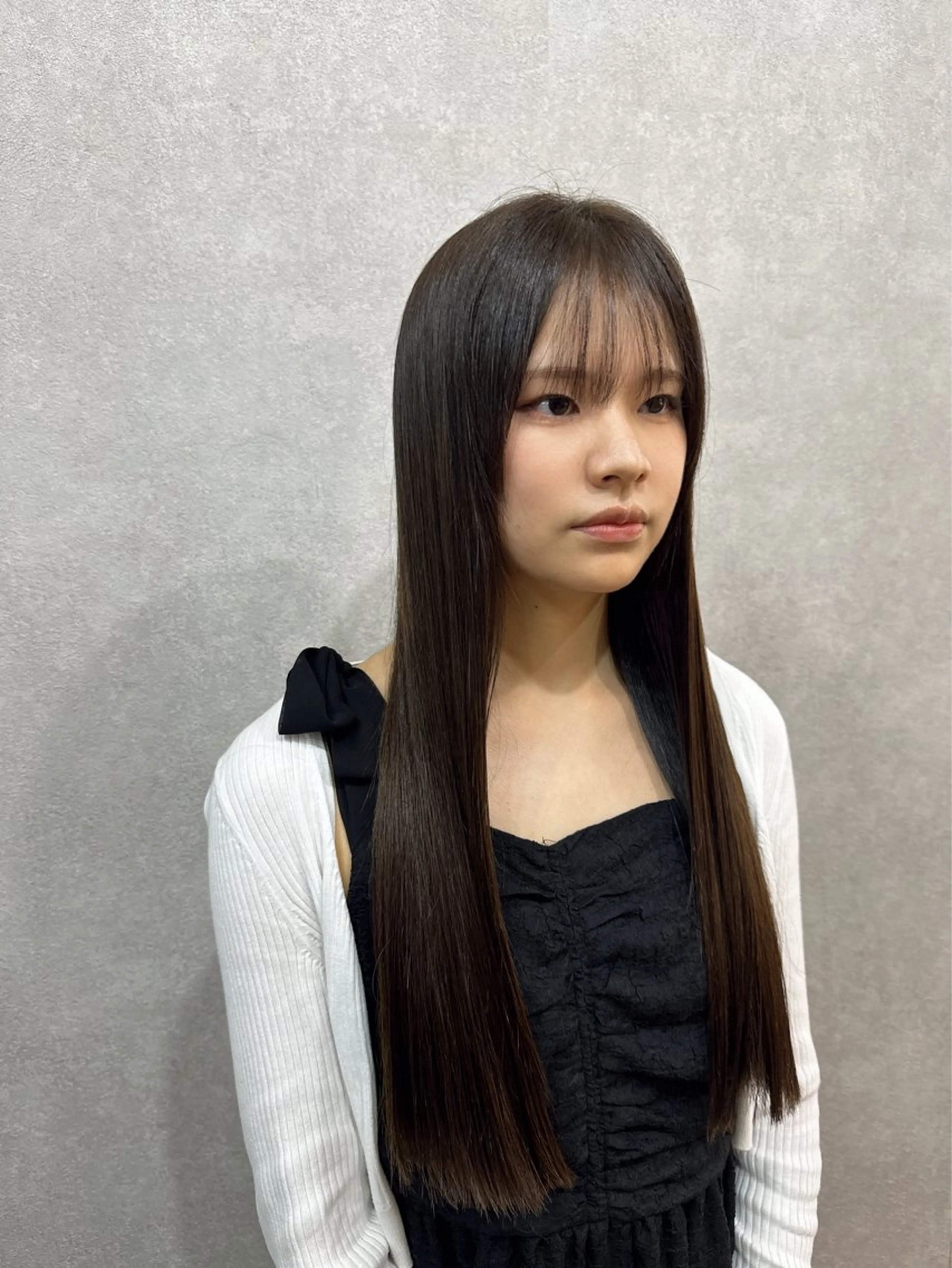 ミディアム カラー パーマ ヘアアレンジ メンズ メンズウルフカット 顔まわりレイヤー 顔周りカット 髪質改善 レイヤーカット 🌈髪質改善TR 艶カラーユウダイ🌈のヘアスタイル