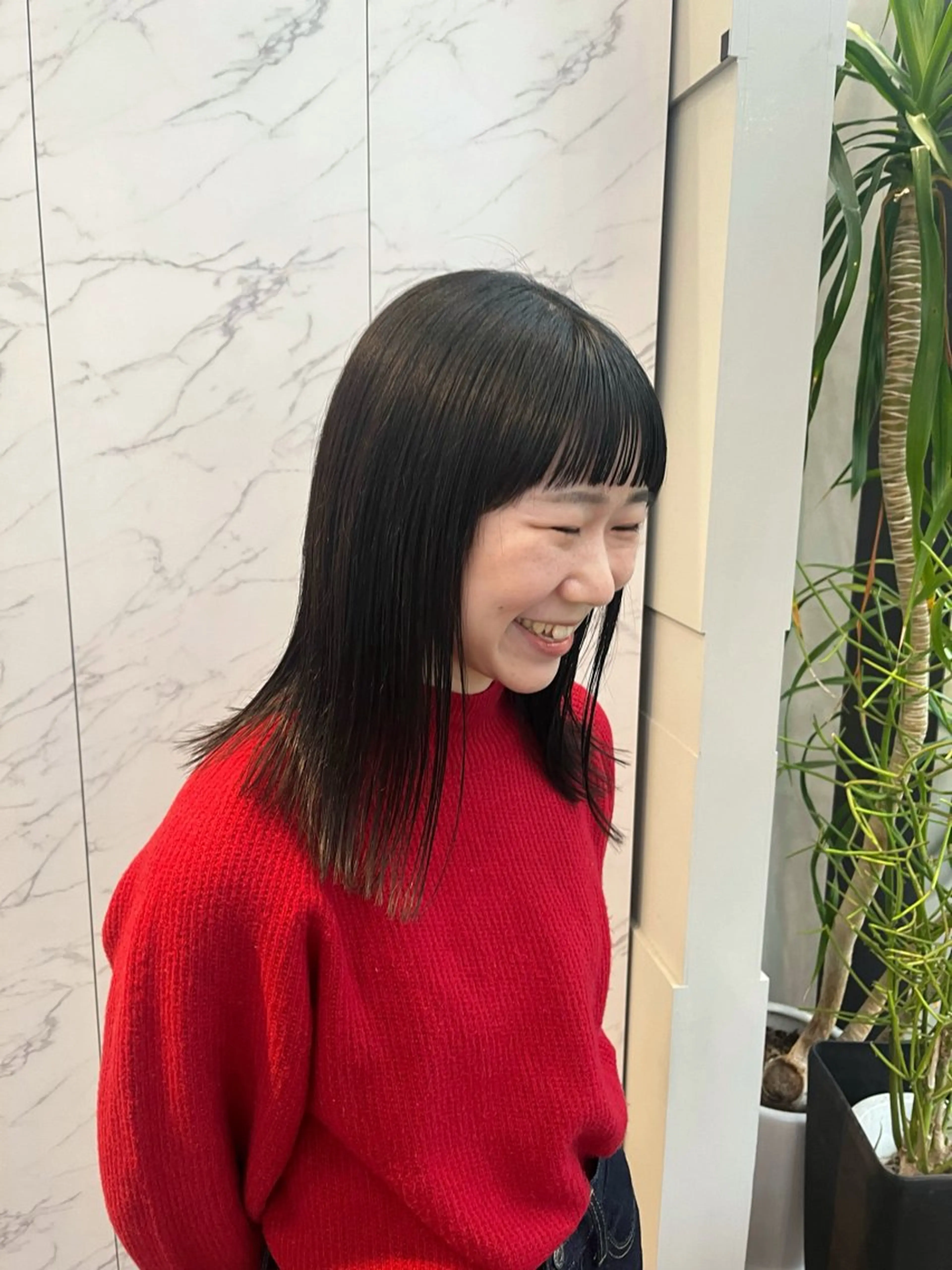 ミディアム カット ヘアカラー ﾏｽﾀﾞ ｱｲﾘのヘアスタイル