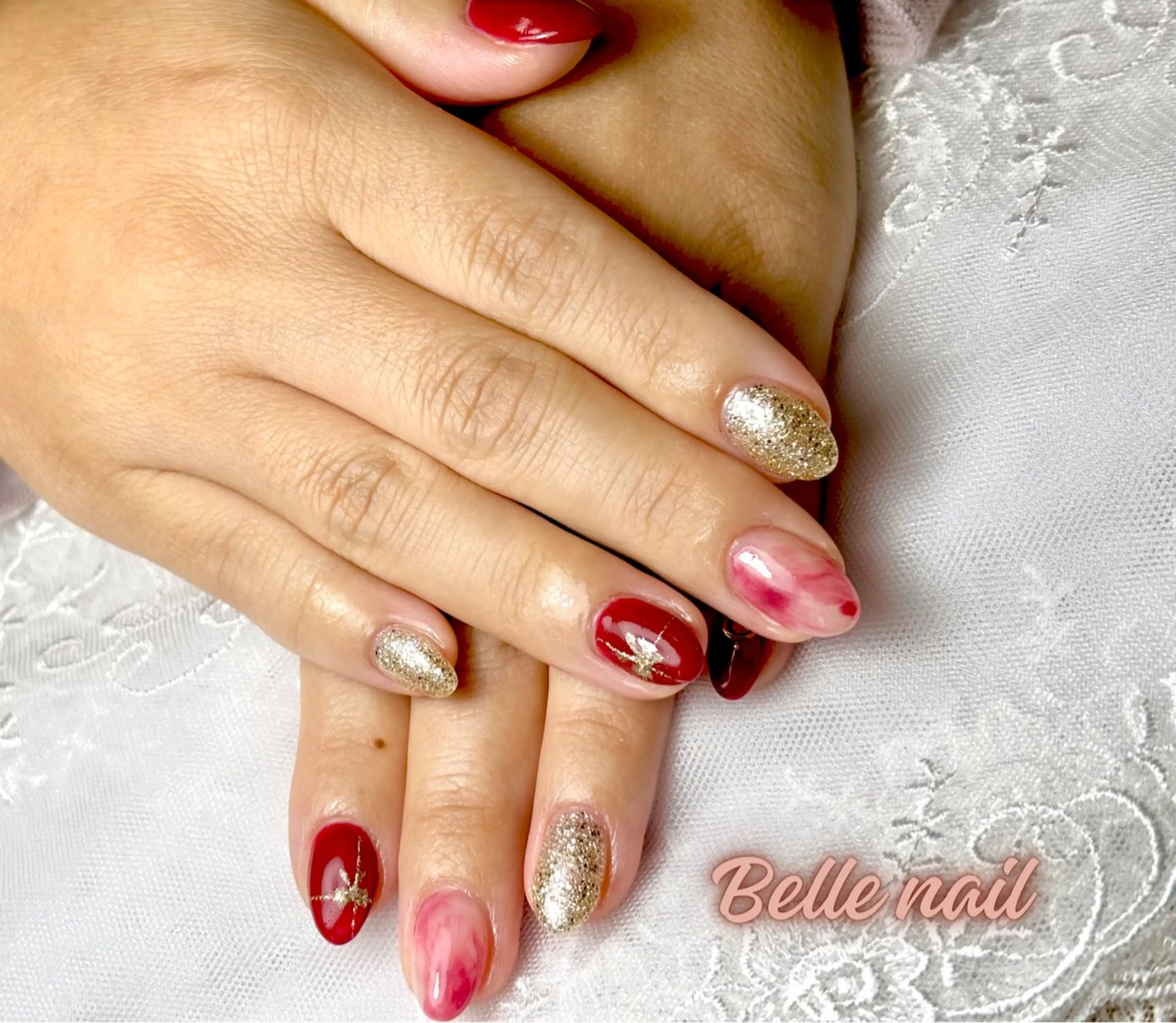 ネイル ニュアンスネイル ワンカラーネイル 冬ネイル クリスマス Belle　ネイル＆ ホワイトニングサロンのネイルデザイン