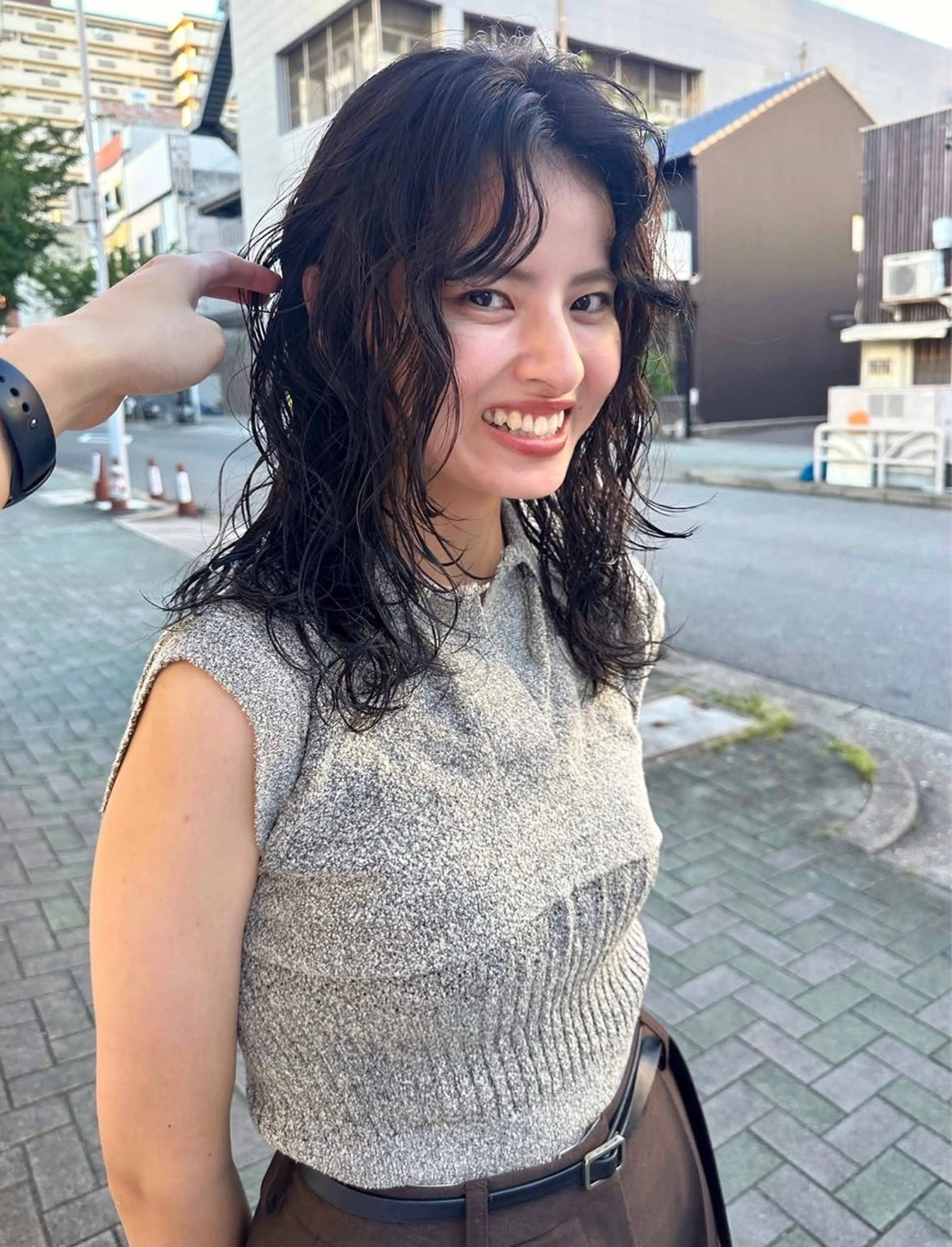 ミディアム パーマ ミディアムパーマ スパイラルパーマ カット パーマ 榛地 渉馬のヘアスタイル
