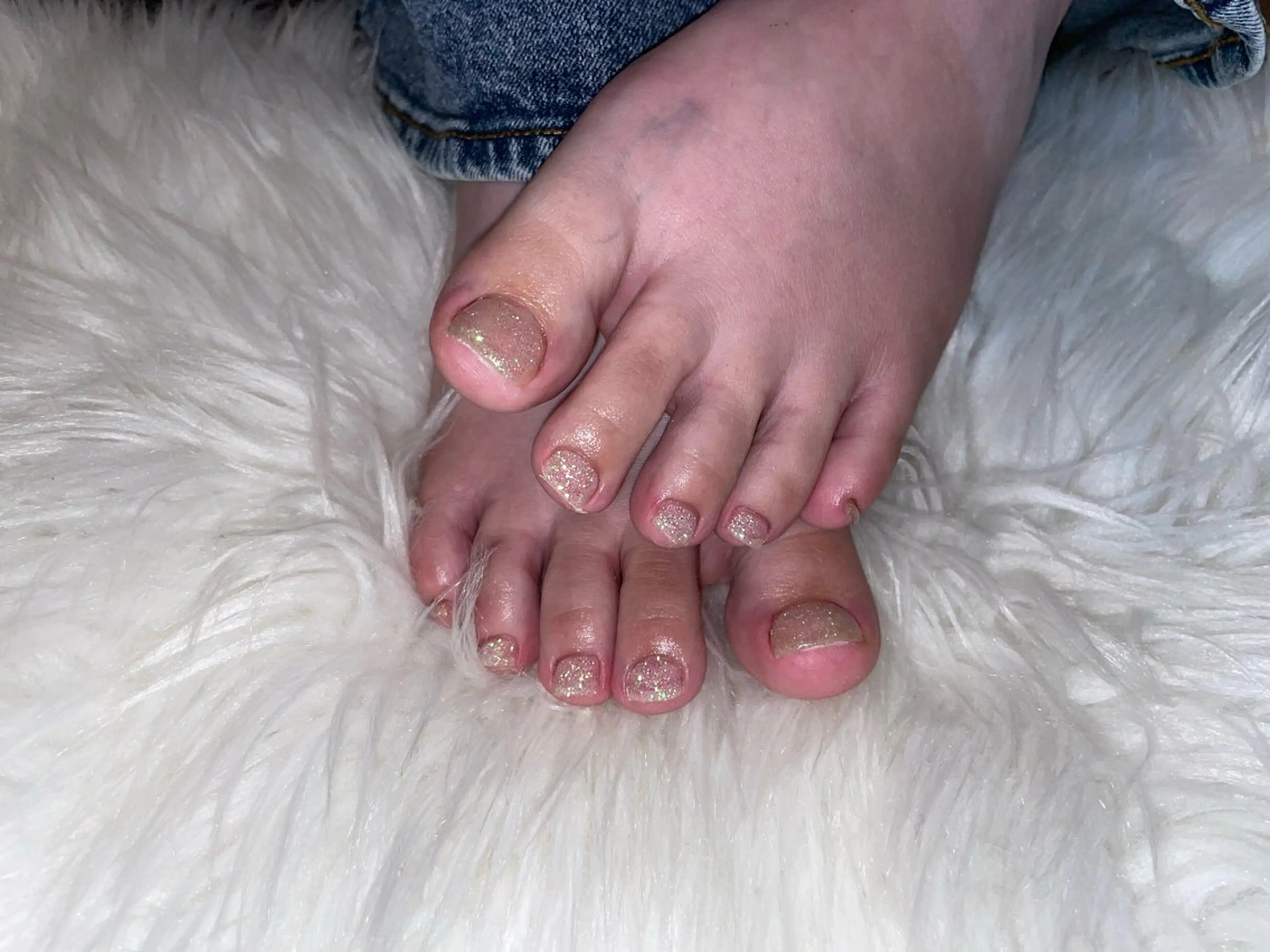 ネイル フットネイル ラメ(グリッター) ワンカラーネイル 88-nail. Kouのネイルデザイン