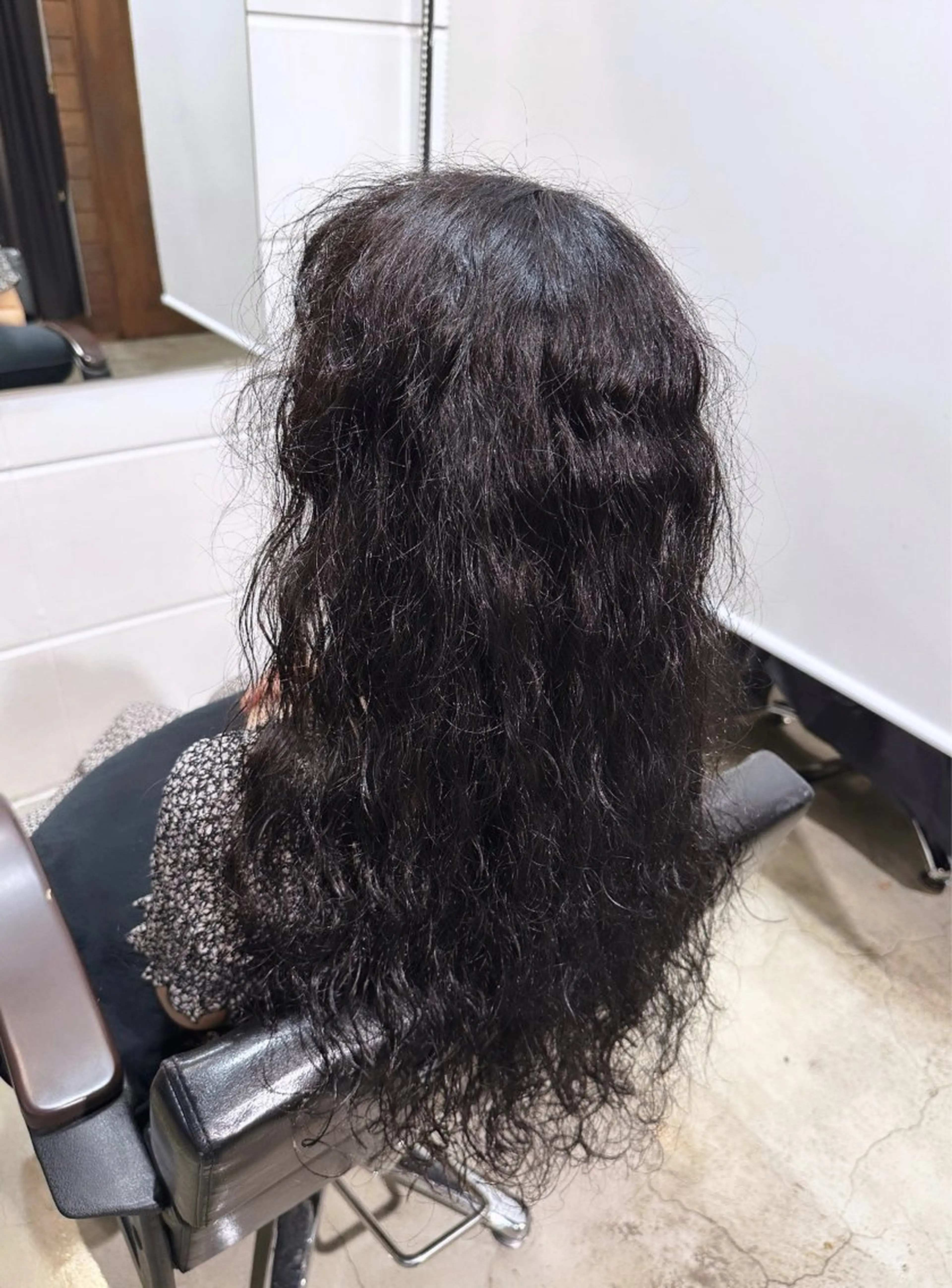 ロング カラー ヘアカラー 上田 葵梨のヘアスタイル