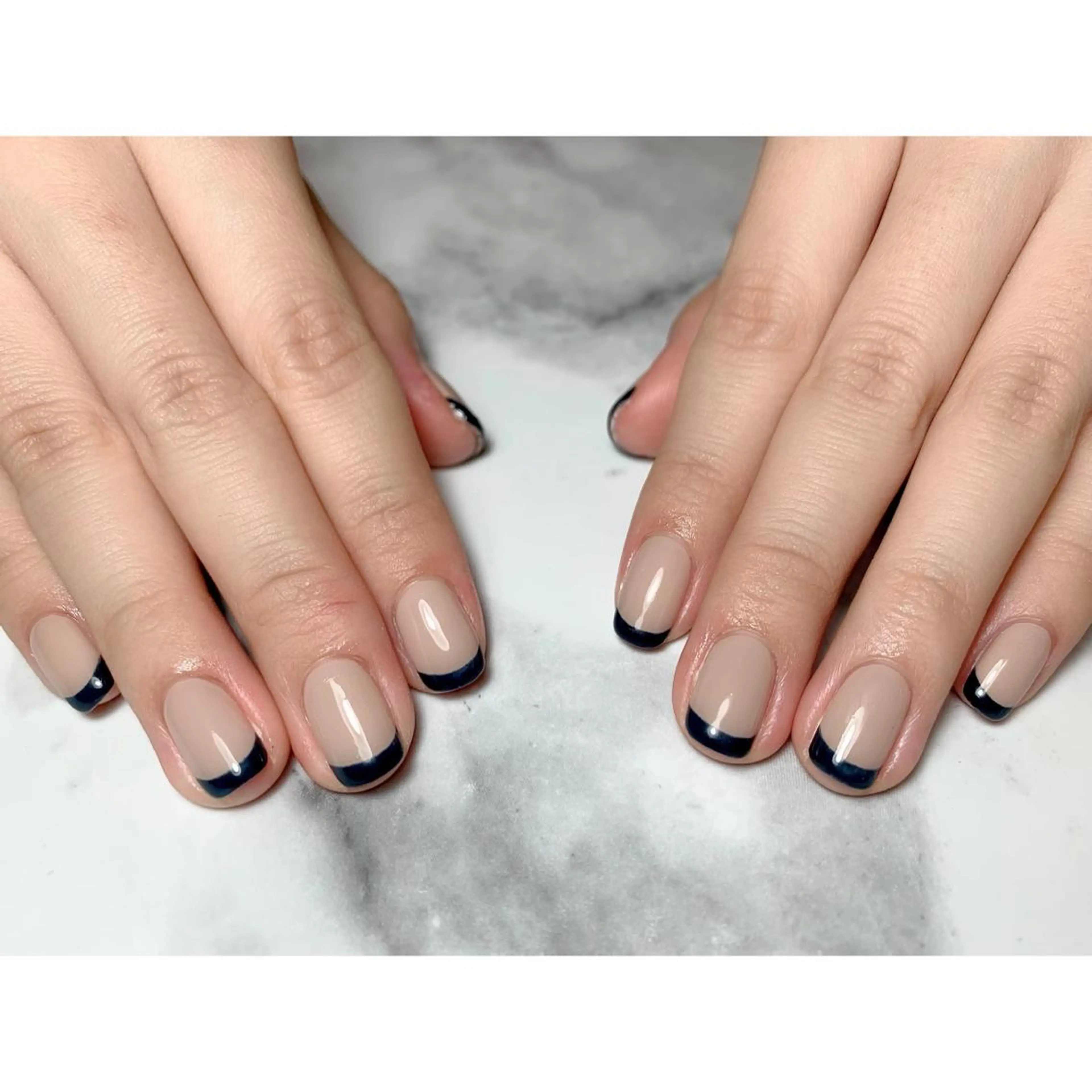 ネイル ネイビー nailsalon maluriのネイルデザイン