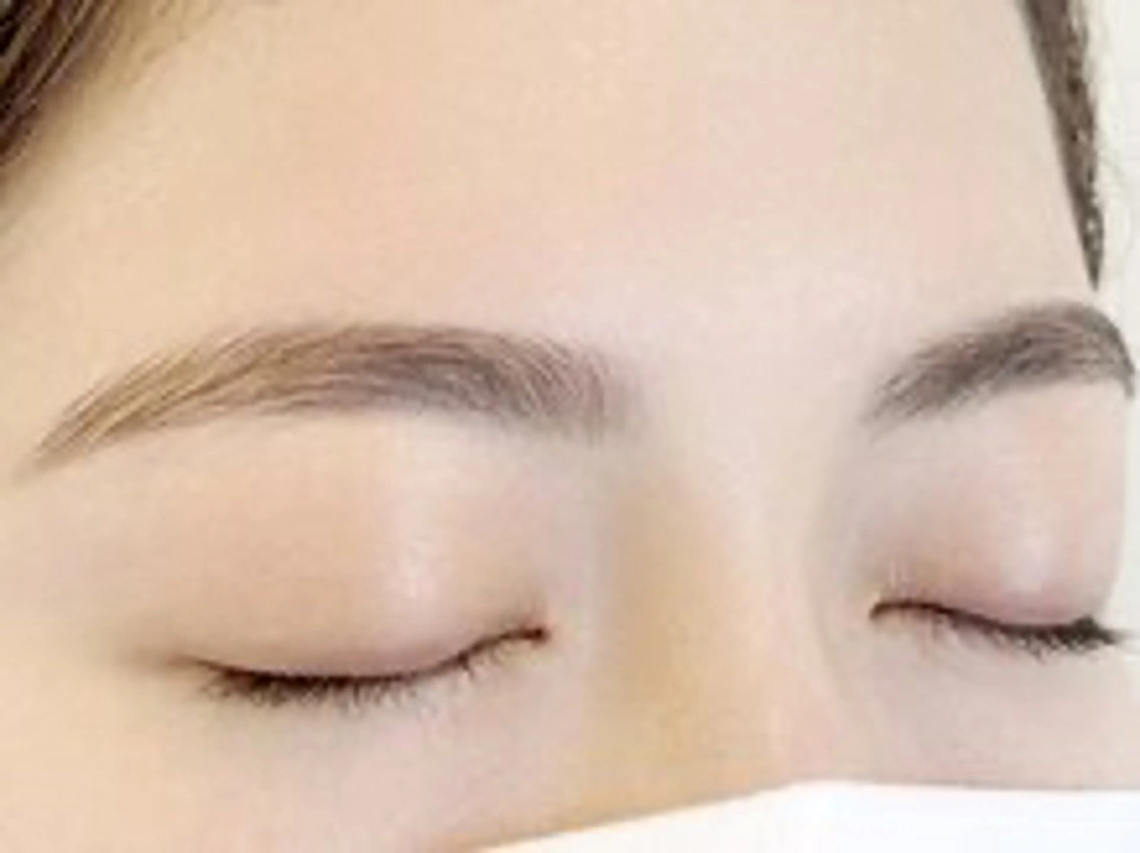 💗アイブロウ💗WAX🫧1かけ月以上伸ばしている方限定!投稿用の目元の写真撮影可能な方限定🫧✨の写真