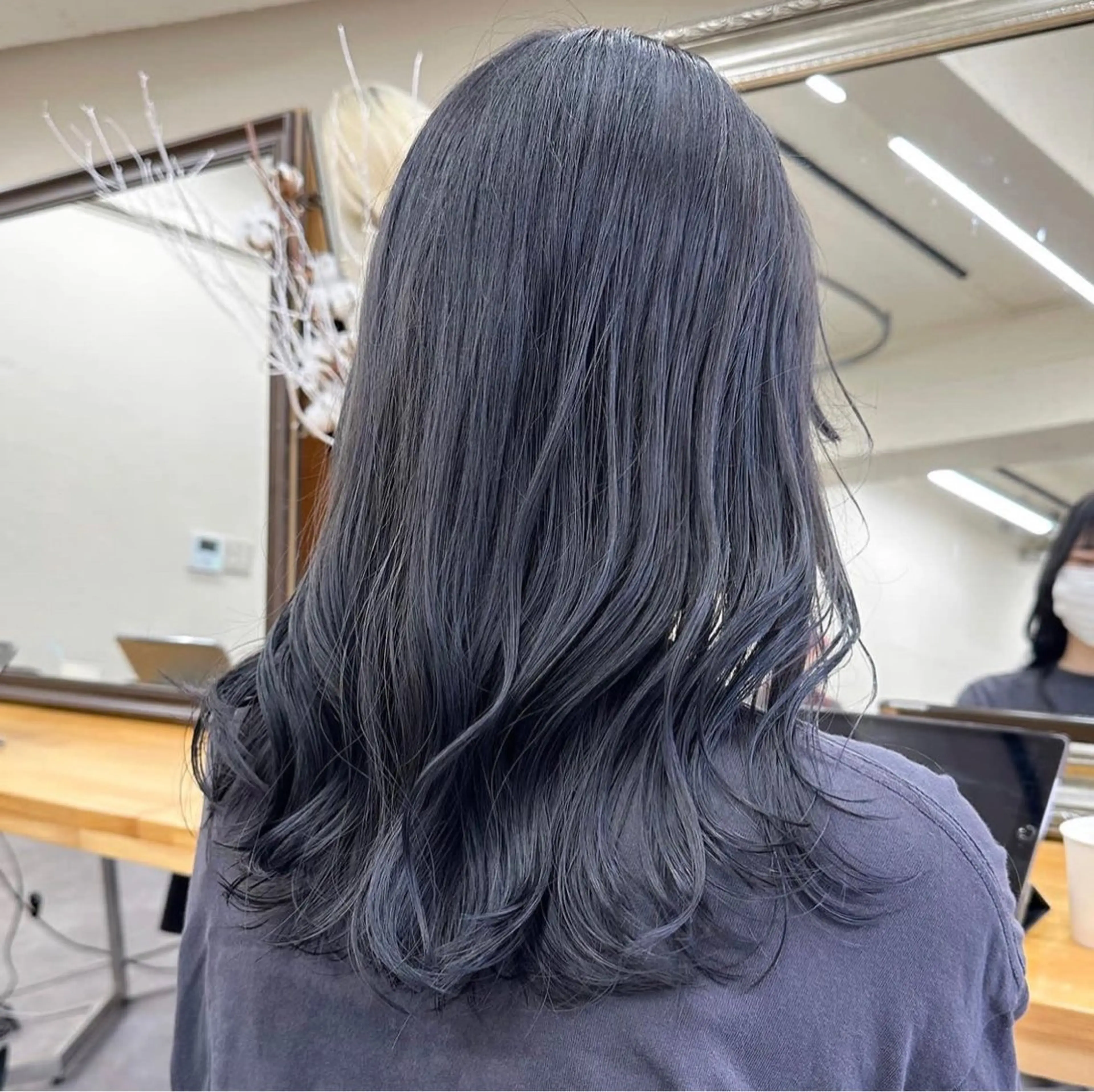 ロング ミルクティーベージュ 💫HARUTOのヘアスタイル