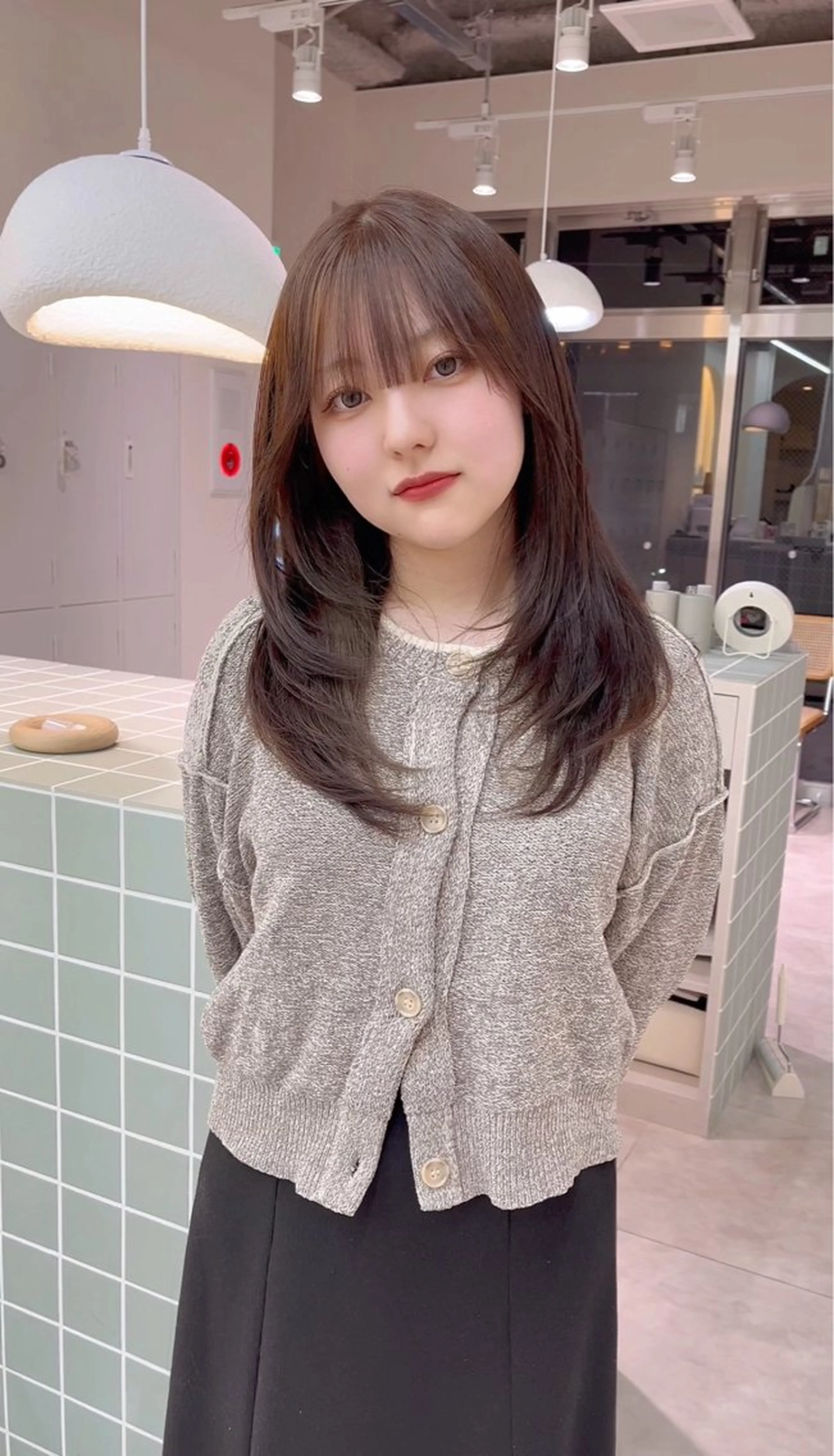セミロング レイヤーカット カット ヘアカラー トリートメント ヘッドスパ 梅林 都羽のヘアスタイル