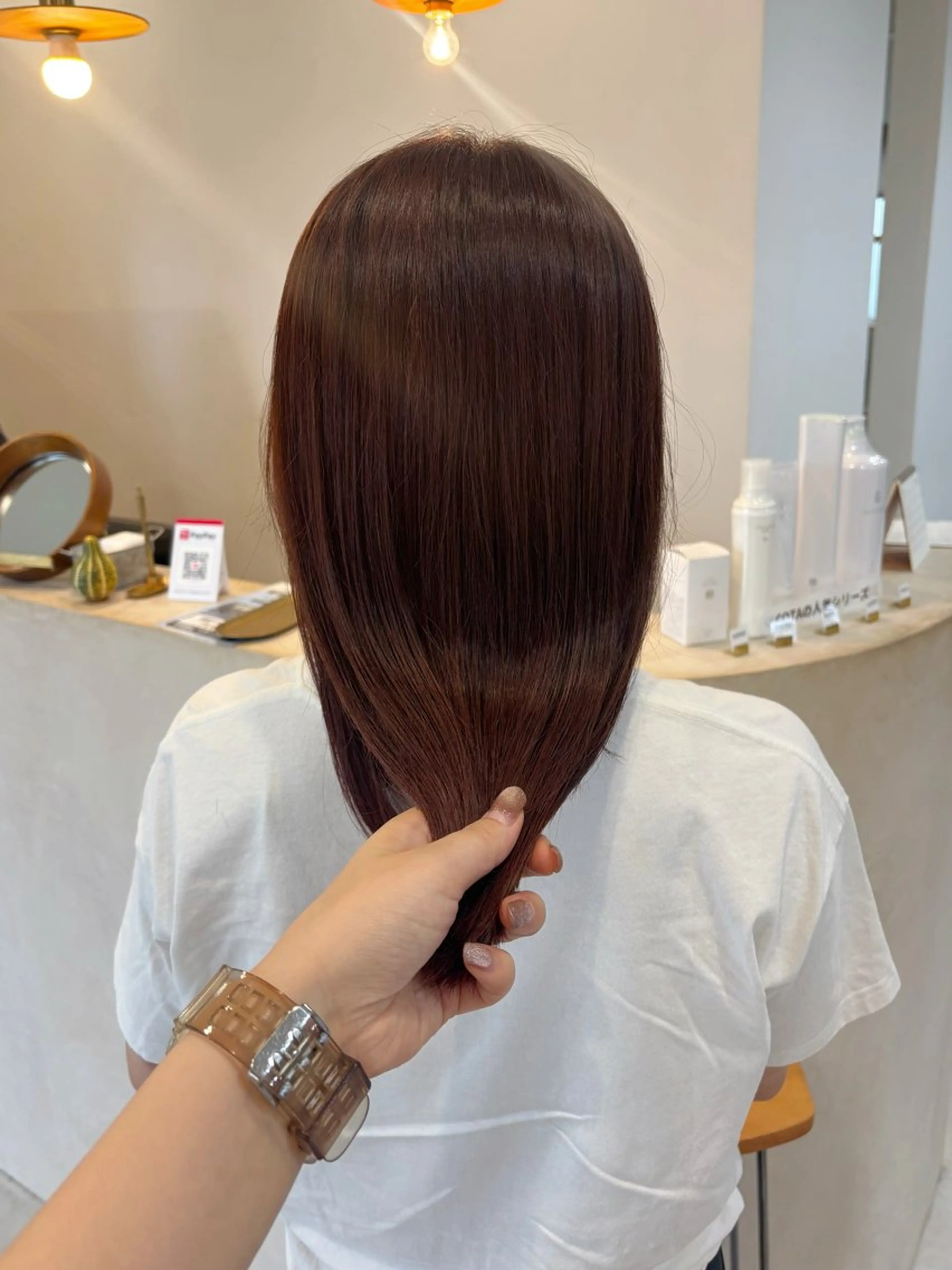 ミディアム カラー ブラウンカラー ピンクカラー ピンクブラウン カット ヘアカラー トリートメント 真弓 理沙のヘアスタイル