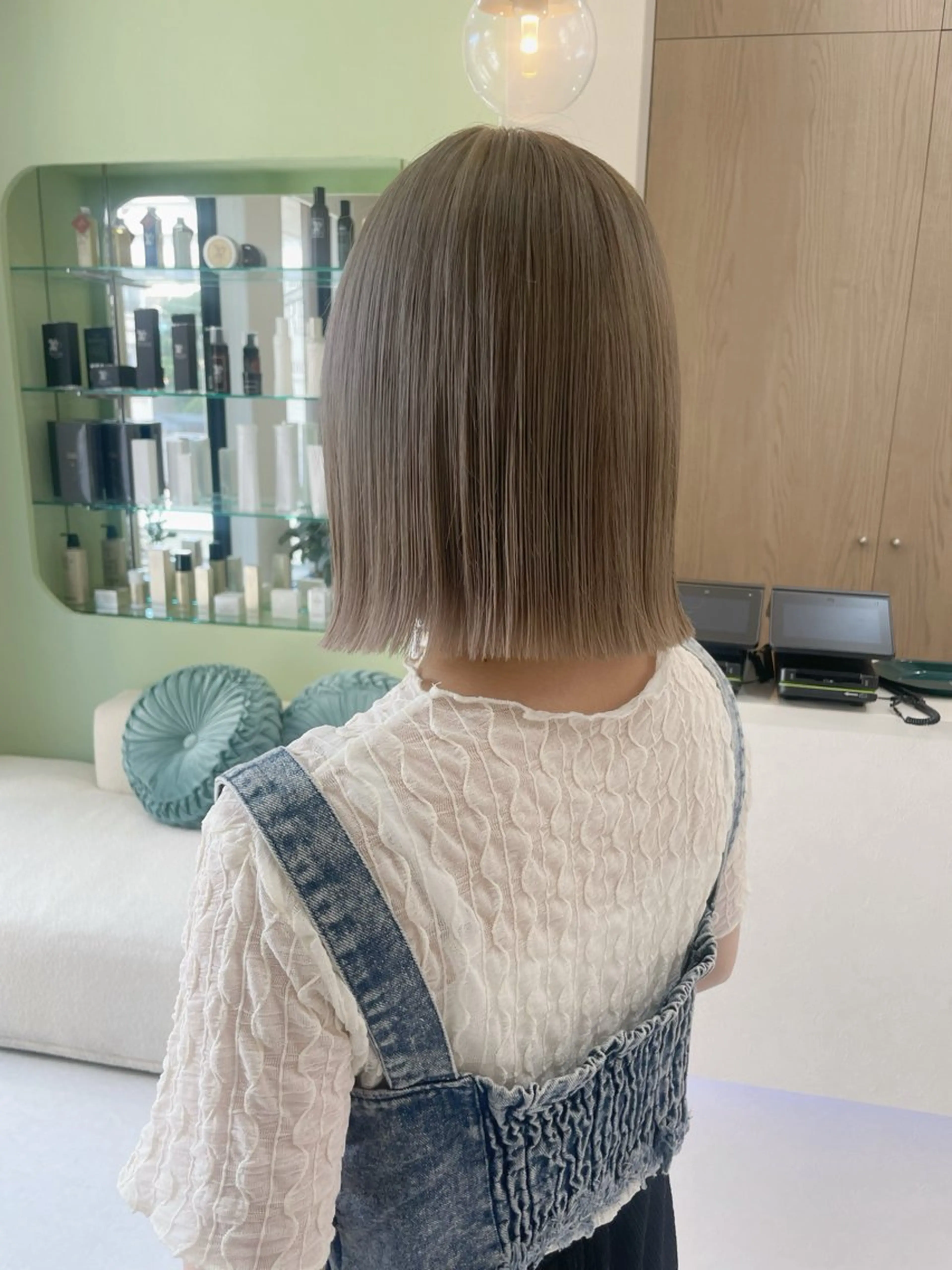 ミディアム カラー ブリーチ ダブルカラー グレージュ ETRE所属・🫧透明感カラー🫧 古川穂果のヘアスタイル