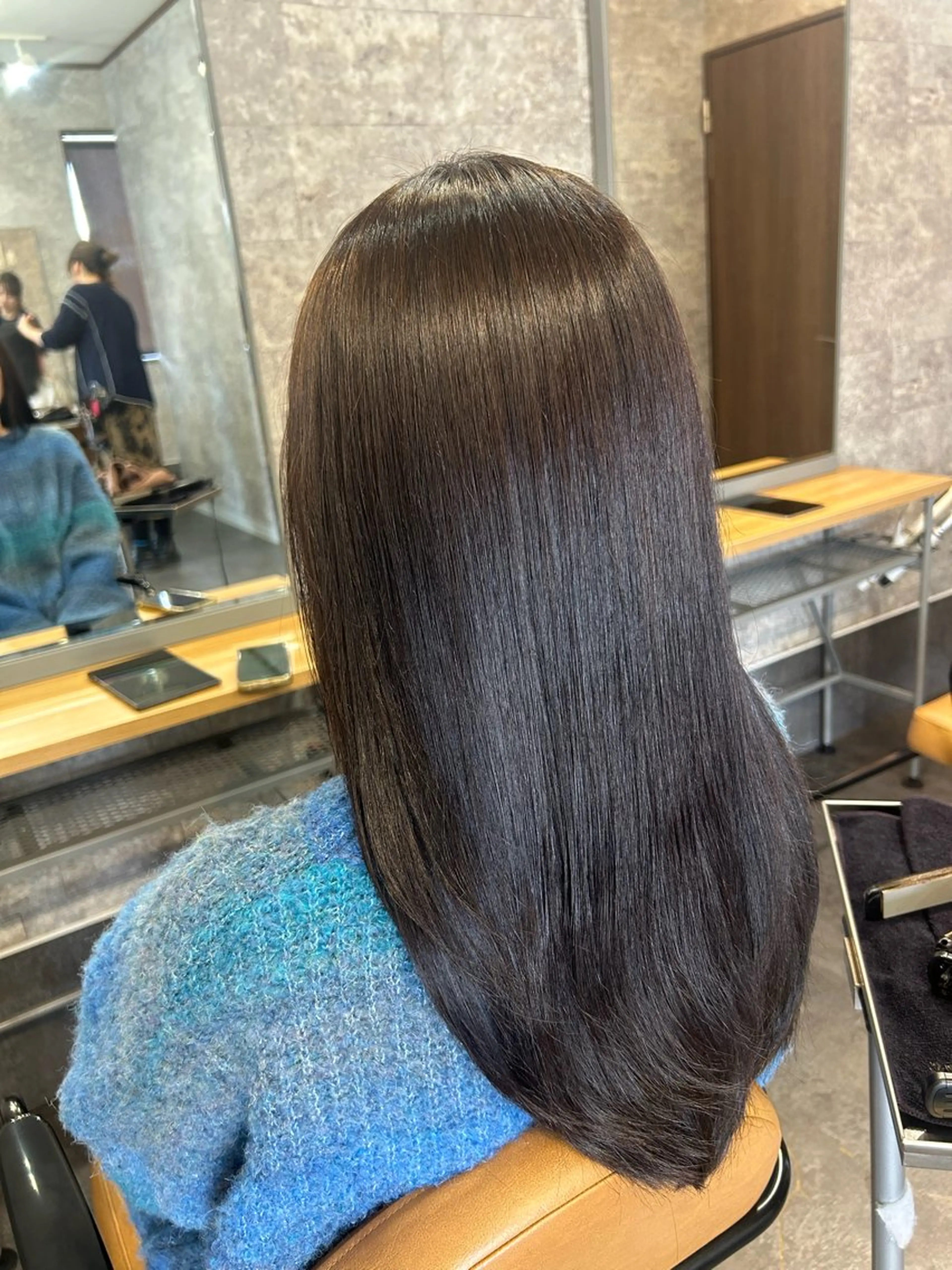 ロング アッシュ ロング ヘアカラー HAIR SALON  DESIRE所属・松原 愛理のヘアスタイル