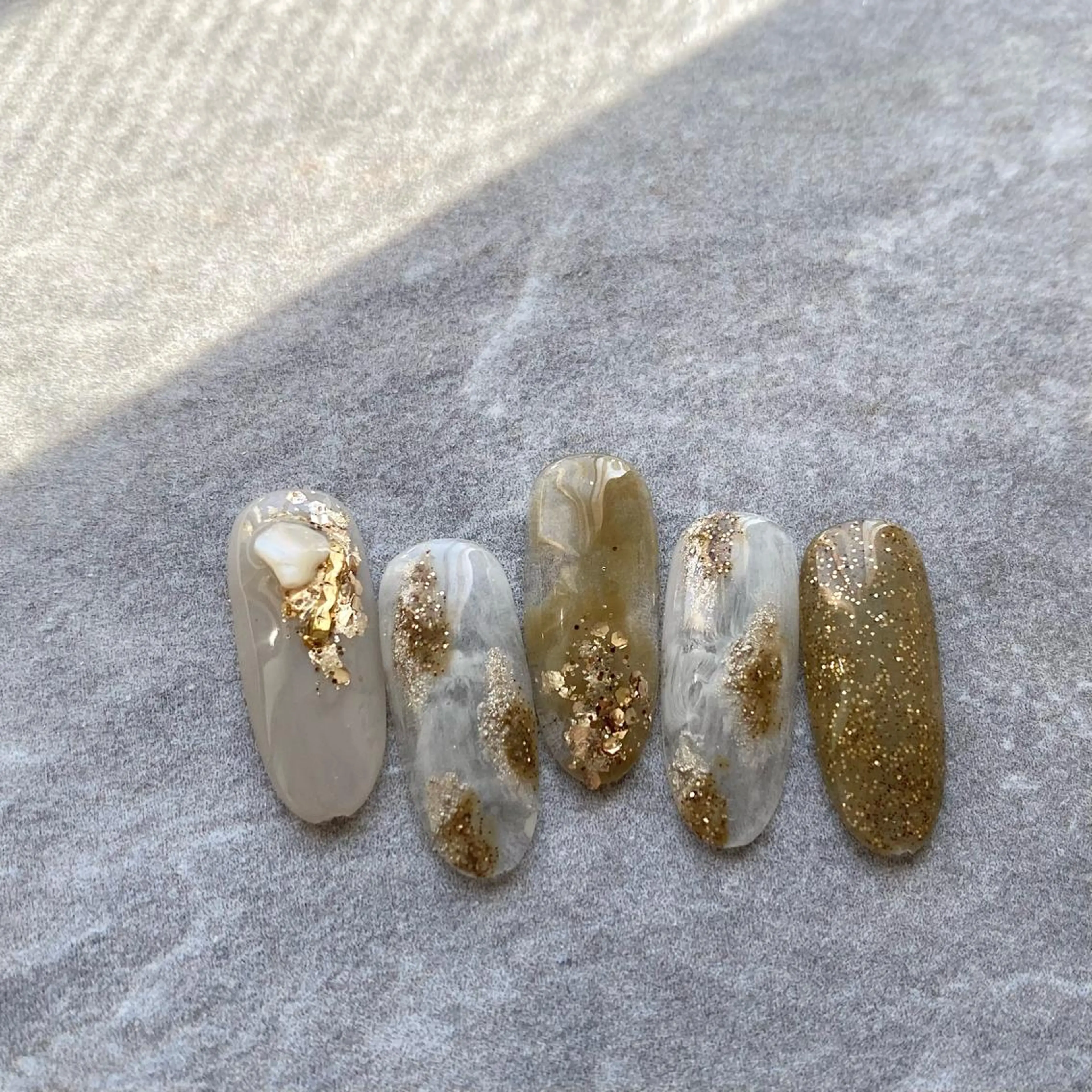 ネイル Ray. /綺麗目ニュアンスのネイルデザイン