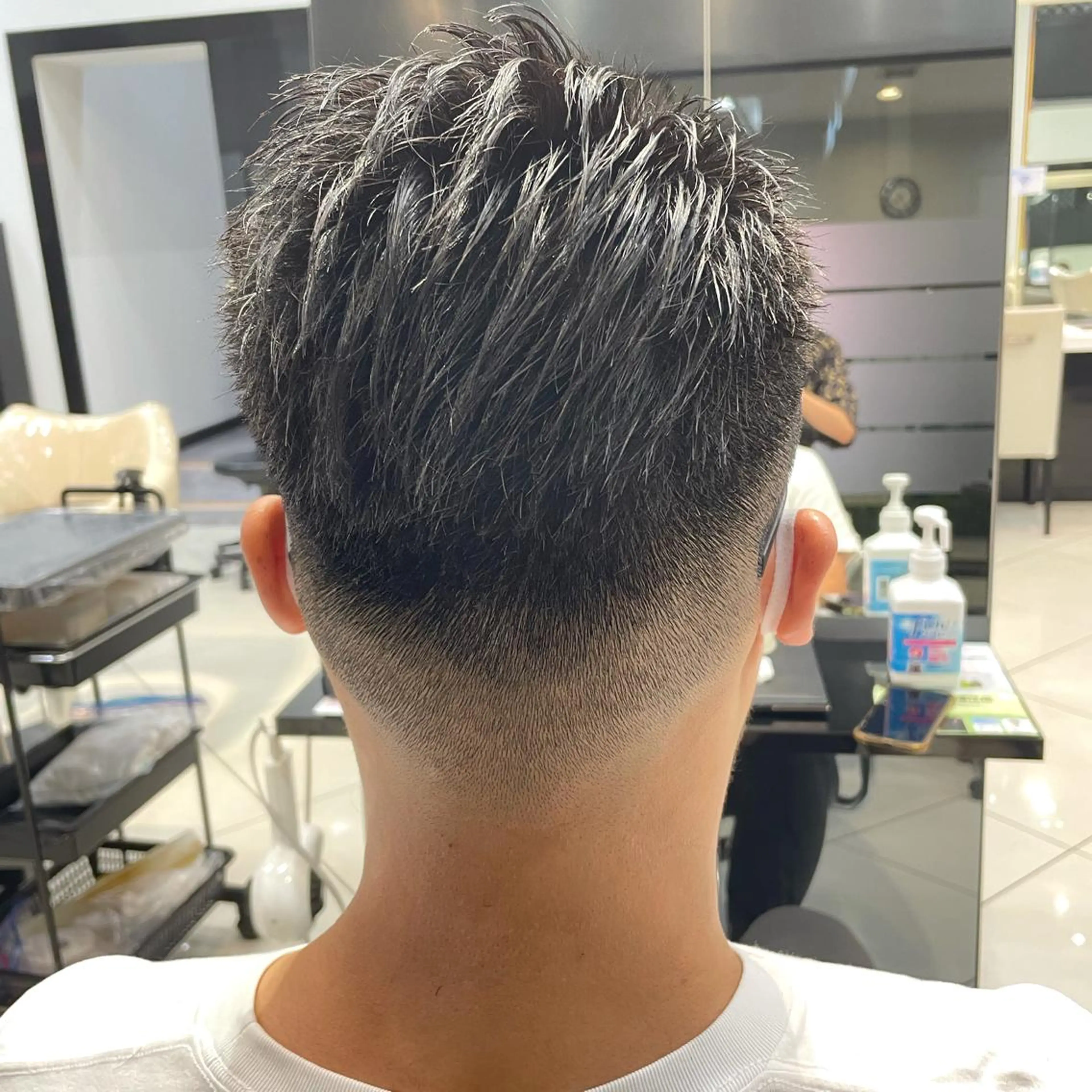 ショート メンズ フェードカット Men's hair salon First 中百舌鳥店所属・First なかもず 店　YUKIのヘアスタイル