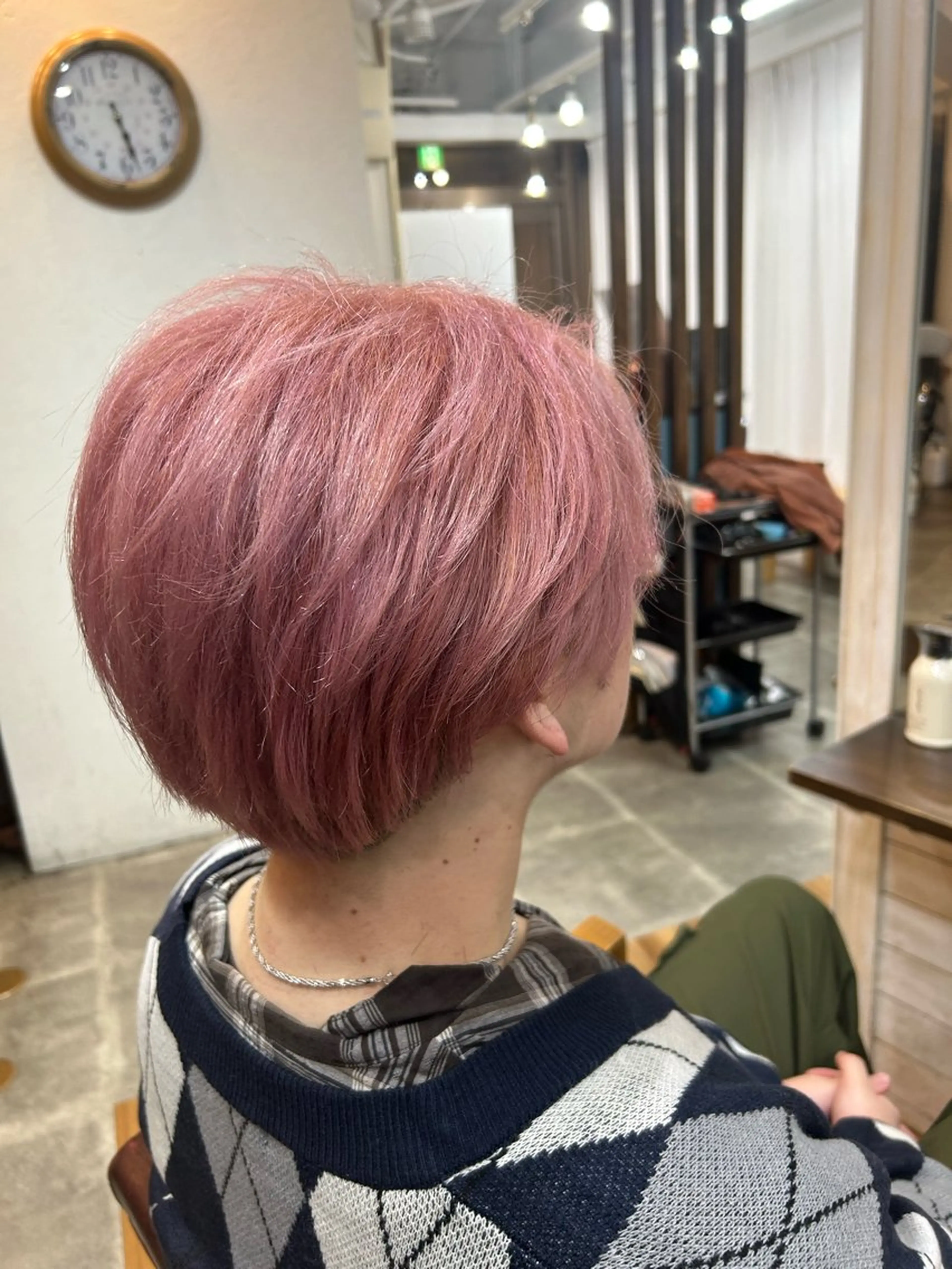 ショート カラー メンズ メンズブリーチ メンズインナーカラー メンズ韓国風 メンズメッシュ マッシュ カット ヘアカラー トリートメント CECIL hair なんば店所属・メンズパーマ 艶髪☆店長☆有馬のヘアスタイル