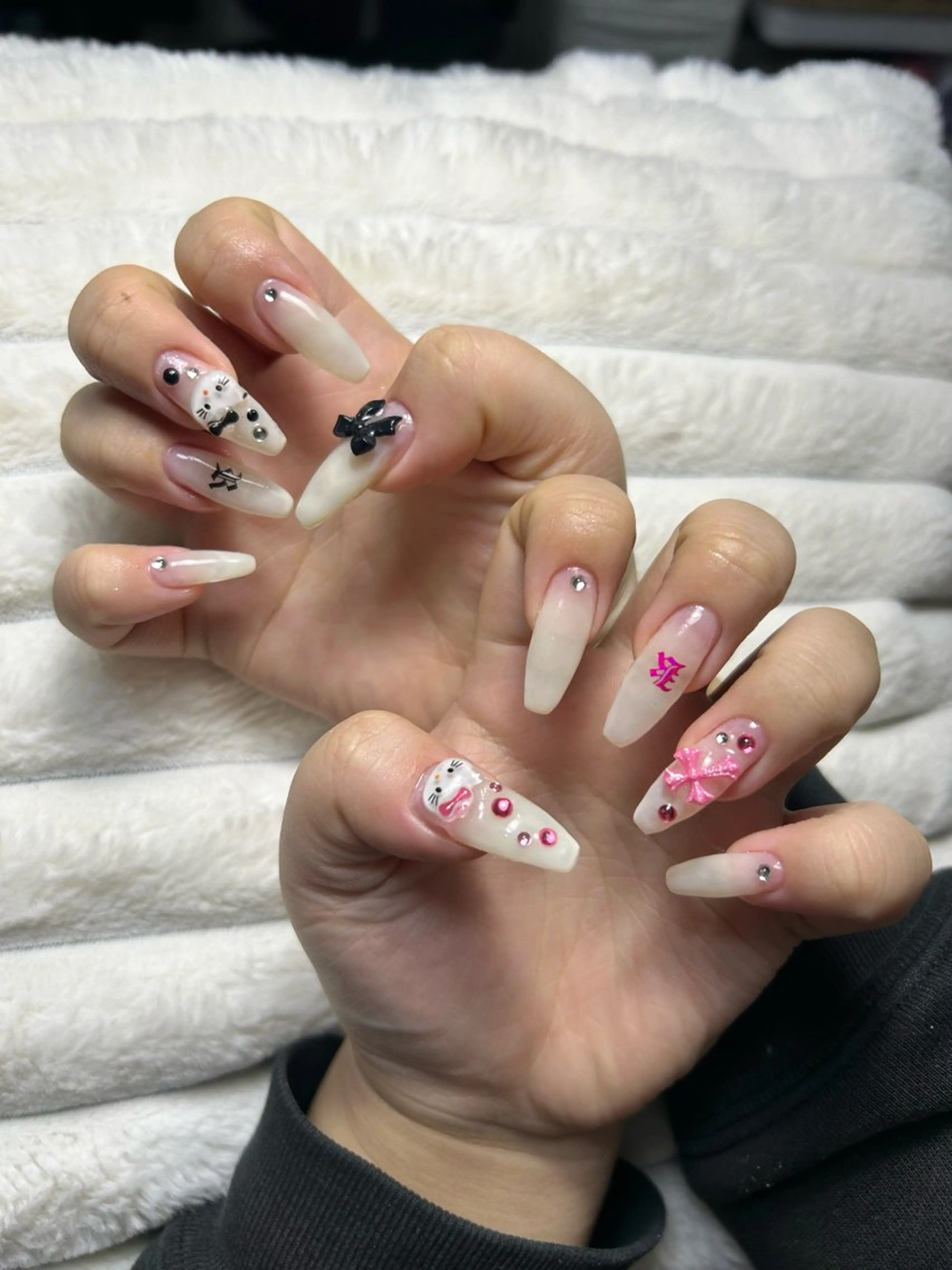 ネイル ハンドネイル 【malunail】 プロフィール必須のネイルデザイン