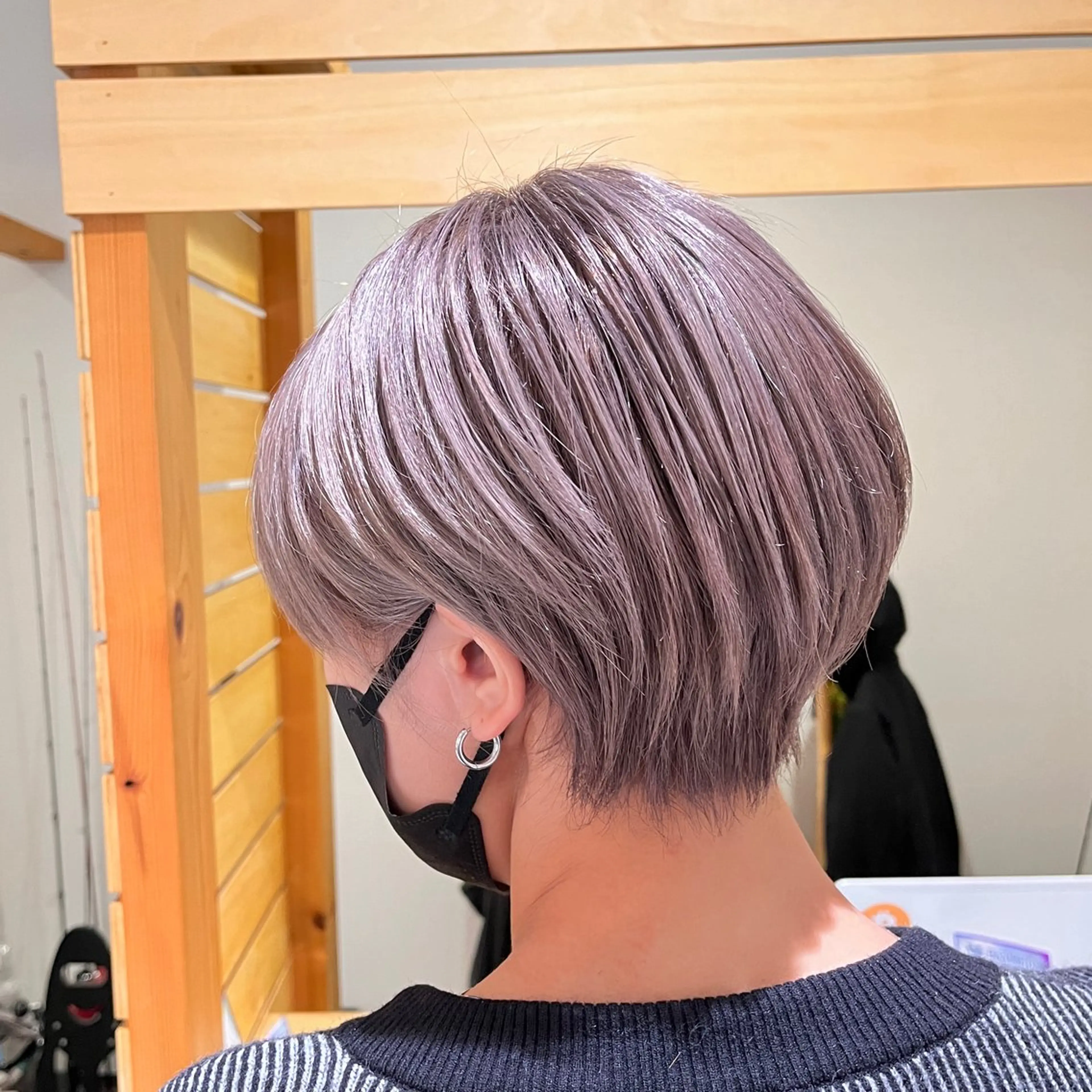 ショート カラー ブリーチ ヘアカラー トリートメント RUBEUS【ルベウス】所属・✨艶々カラー🎨 杉本賢人のヘアスタイル