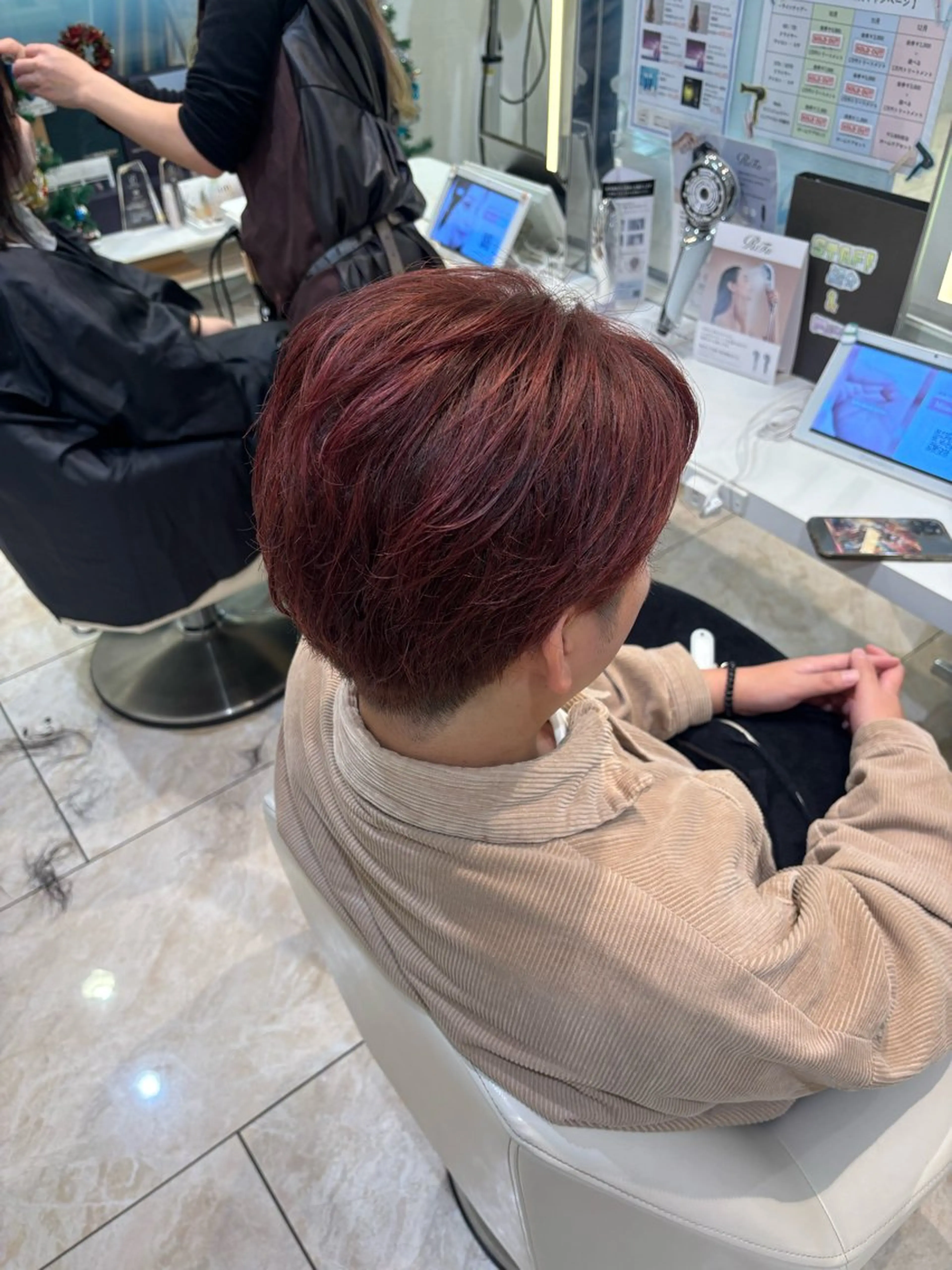 カラー メンズ メンズハイライト マッシュ ハイライトカラー カット ヘアカラー miho‪𓂃 ANNETTAのヘアスタイル