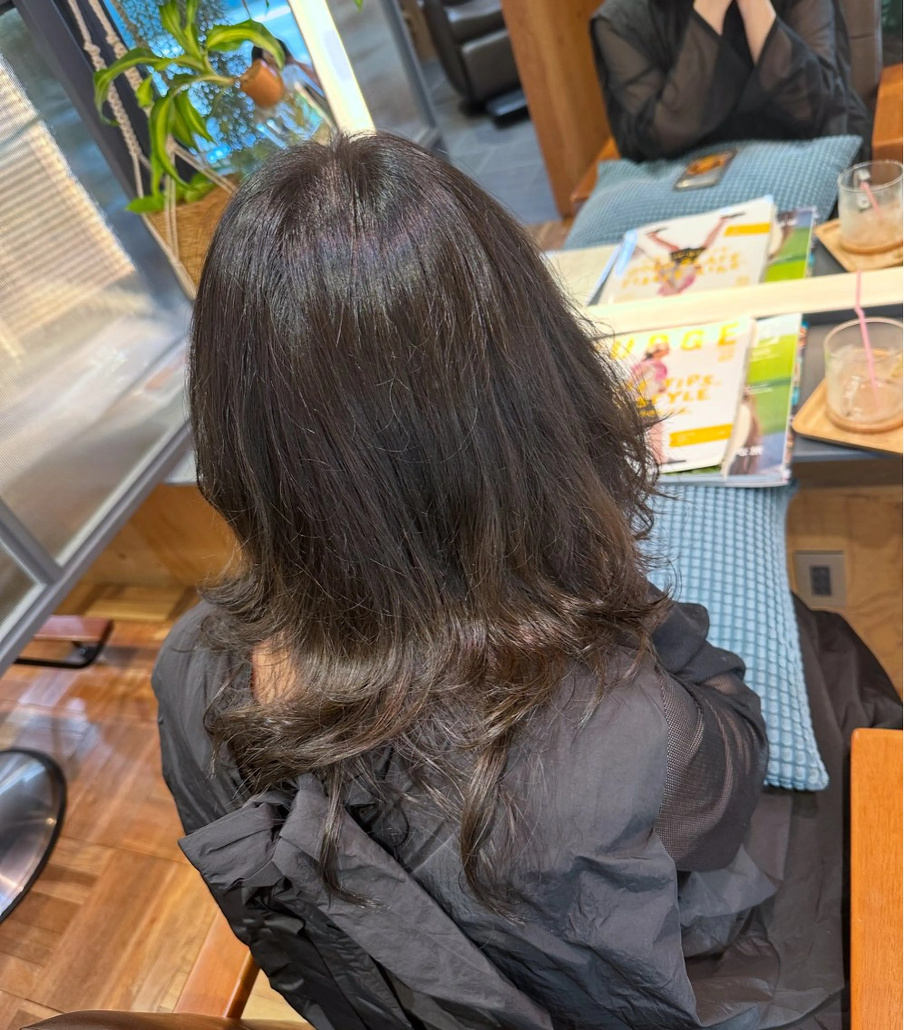 カラー ブラウンカラー オリーブブラウン ヘアカラー トリートメント LaciTa hair design所属・長谷川 那奈のヘアスタイル