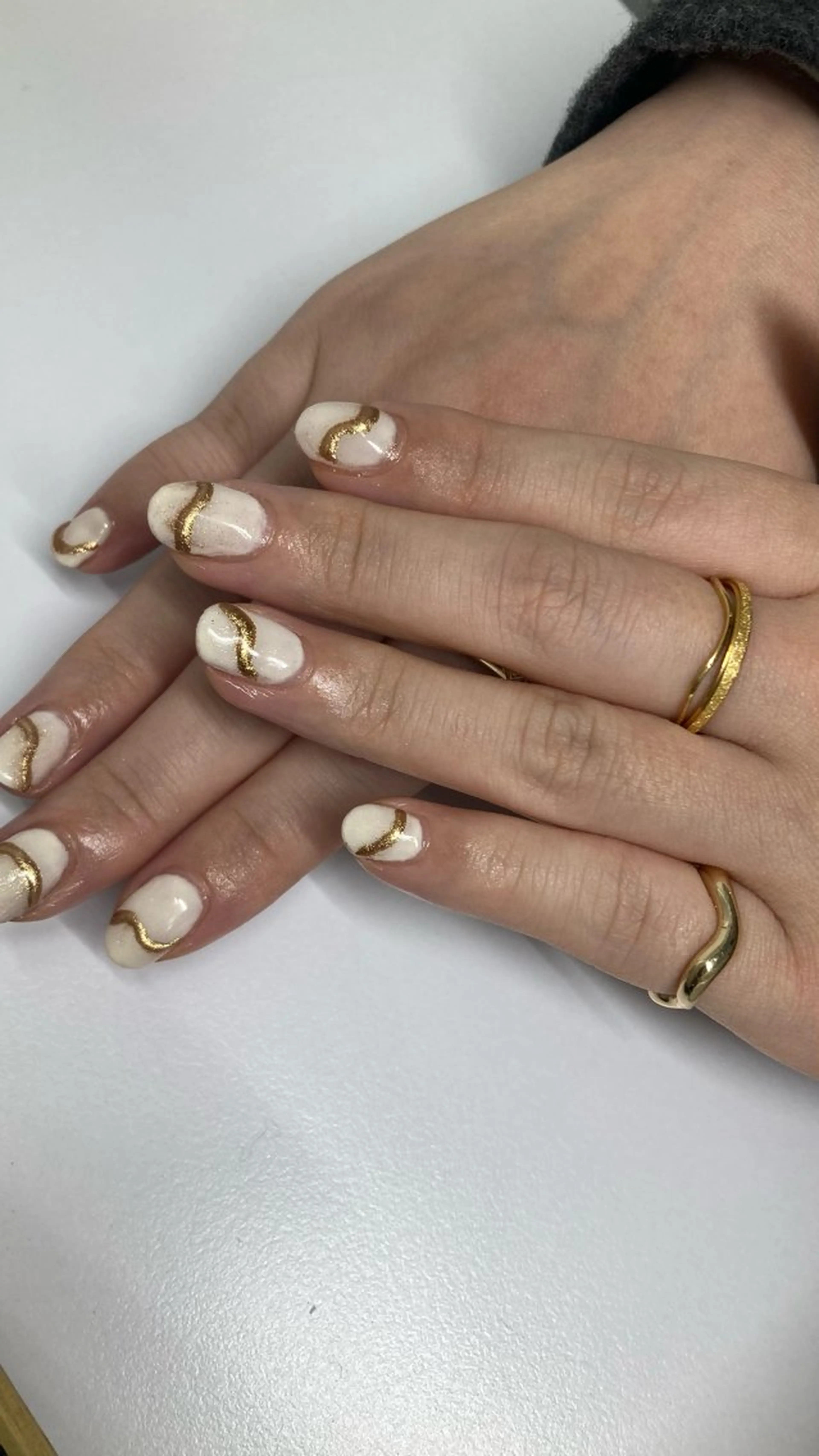 ネイル Go Today shaire salon 吉祥寺Glint店所属・【🌿シンプル/上品 】MizuKi🫧のネイルデザイン