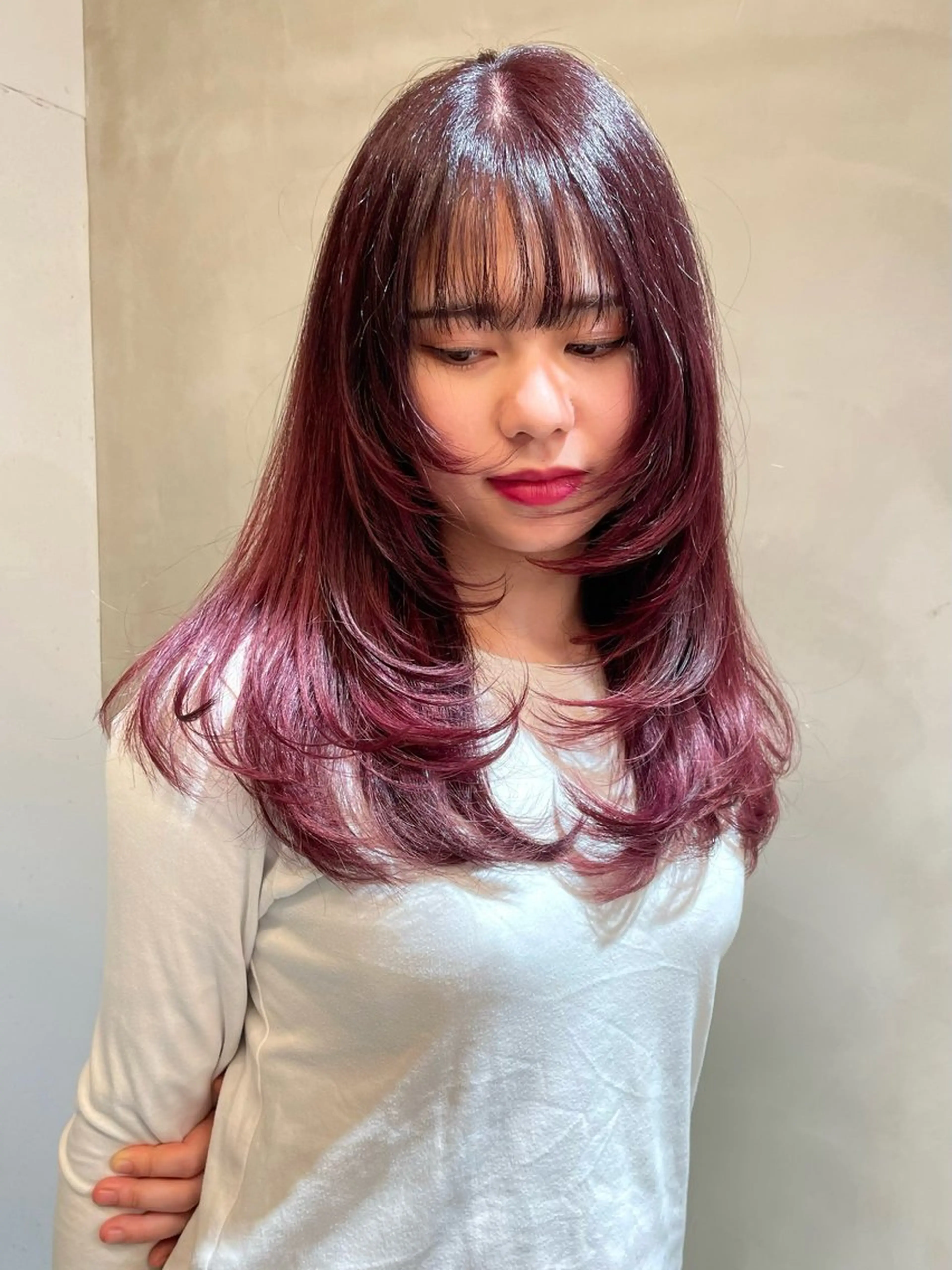 ロング カラー カット ヘアカラー トリートメント Fev YUZUのヘアスタイル