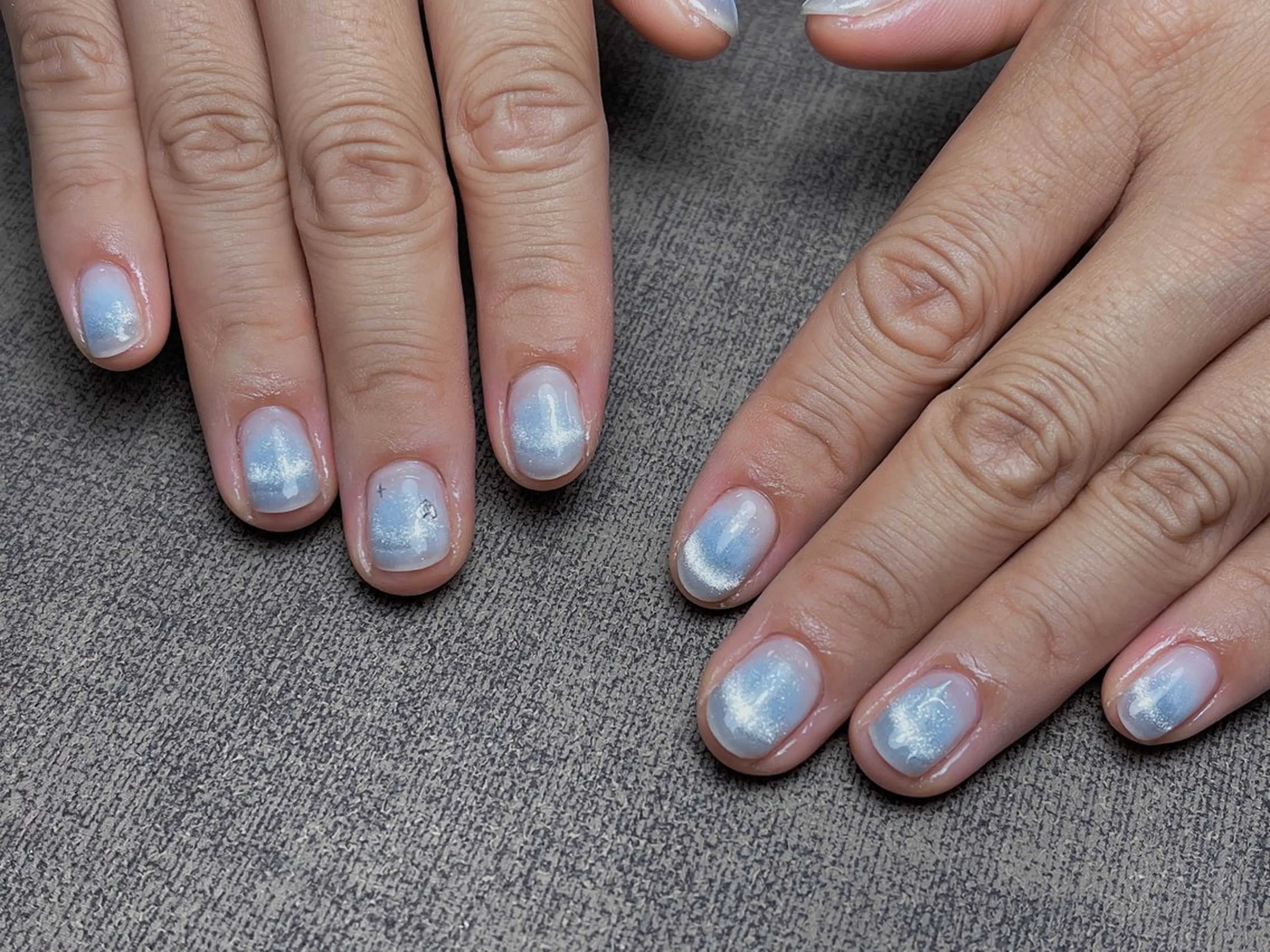 ショート ハンドネイル 28nails -hangのネイルデザイン