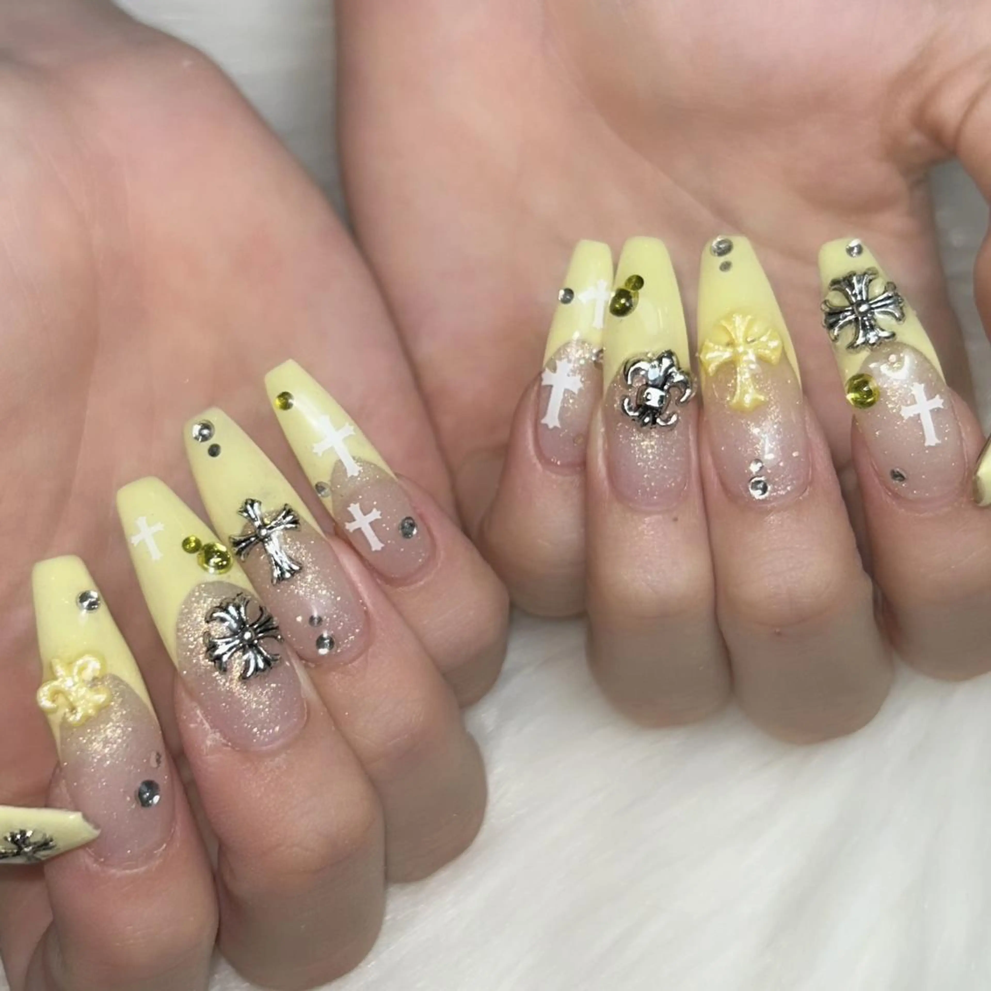 デザイン持ち込み🆗💞アートし放題🌺パーツ盛🌼長さ出し10本込み🍭の写真