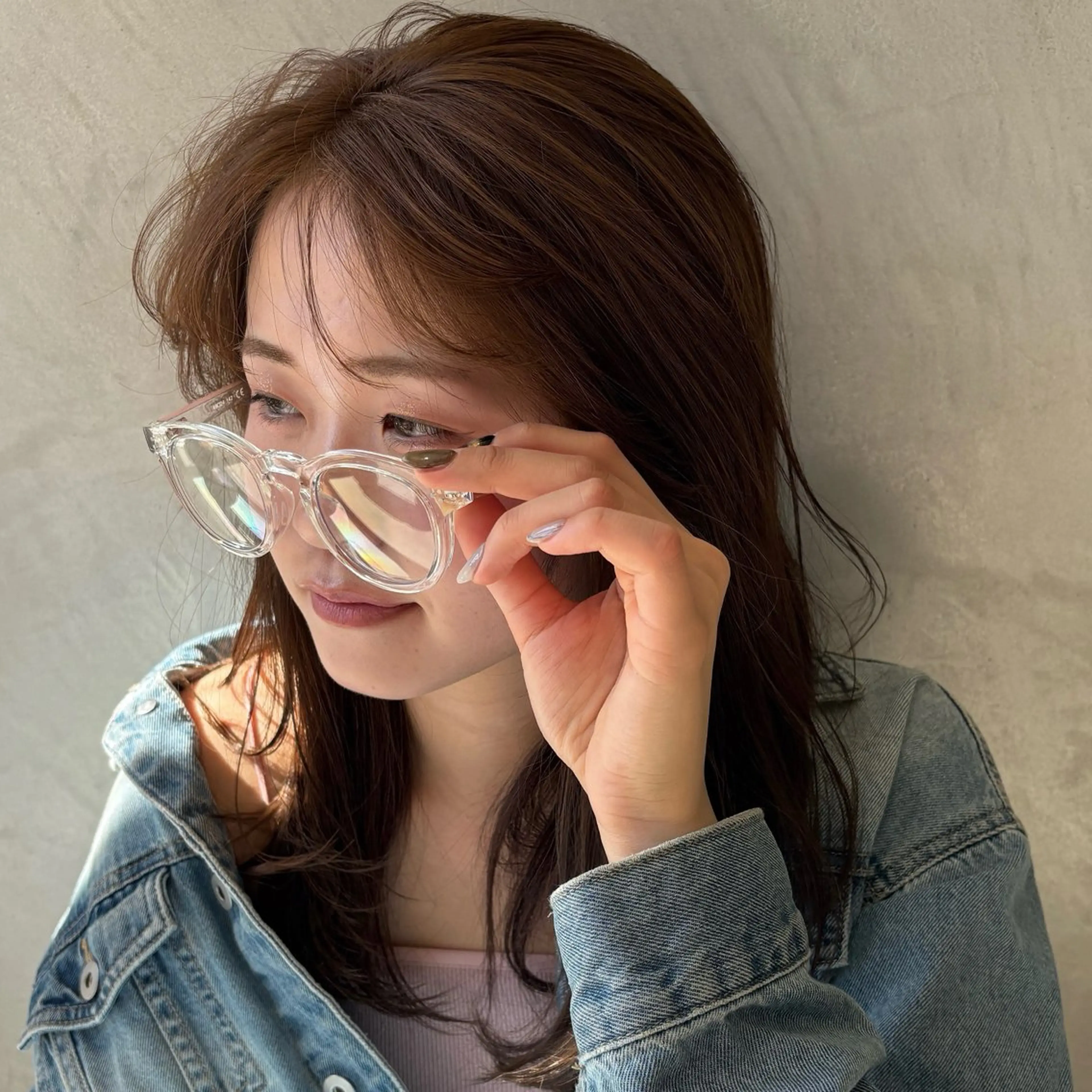 セミロング ヘアカラー 安西 香利奈のヘアスタイル