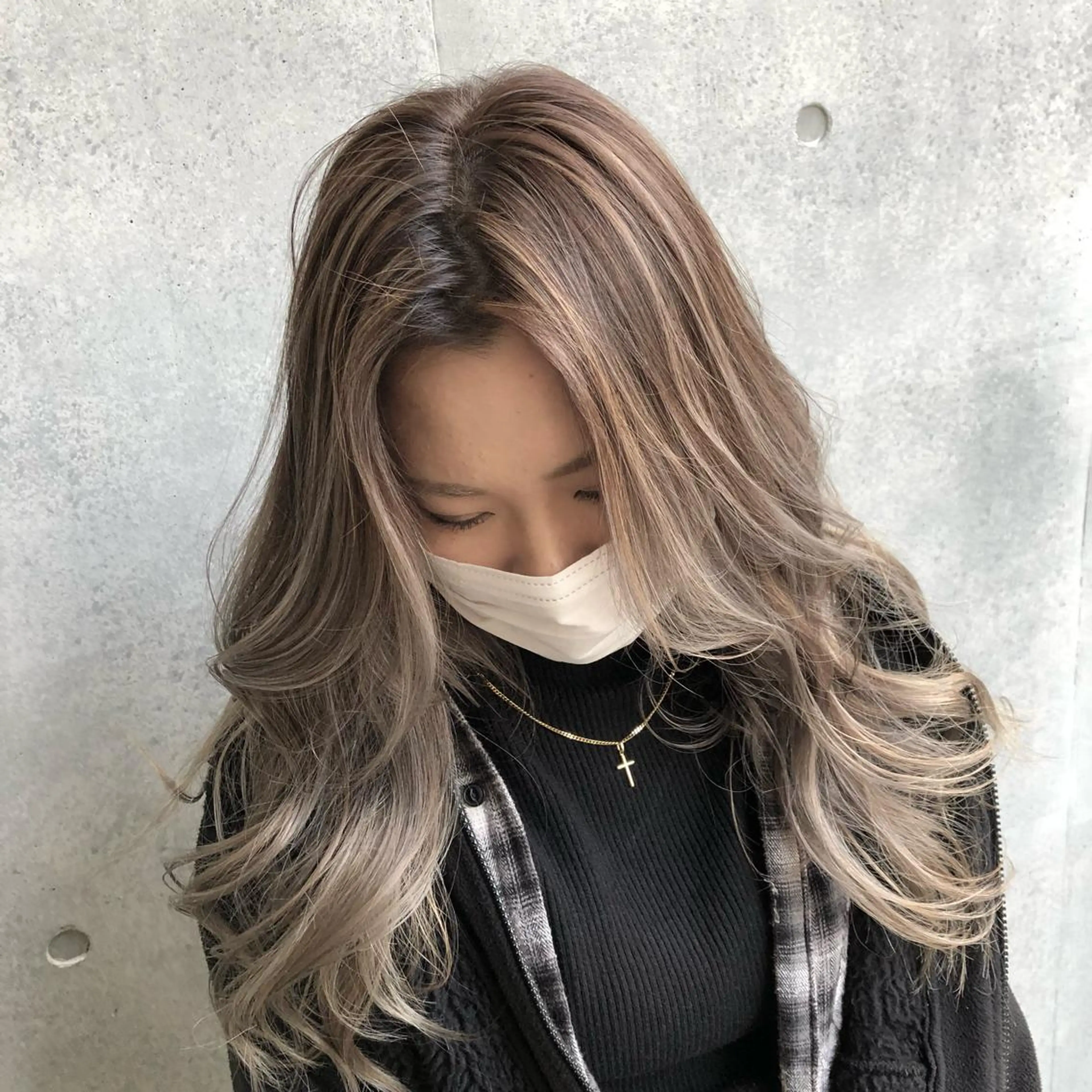 ロング カット ヘアカラー トリートメント ブリーチ無しカラー 👑店長　平松　由のヘアスタイル
