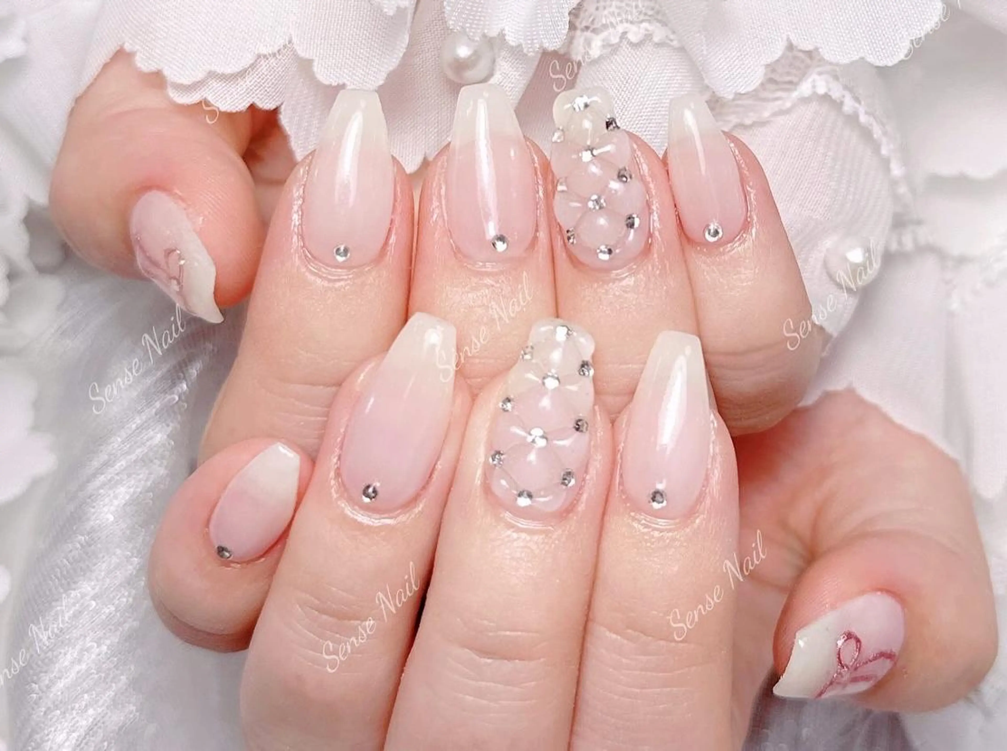 ネイル ハンドネイル ハンドケア 💕中川 結衣💕のネイルデザイン