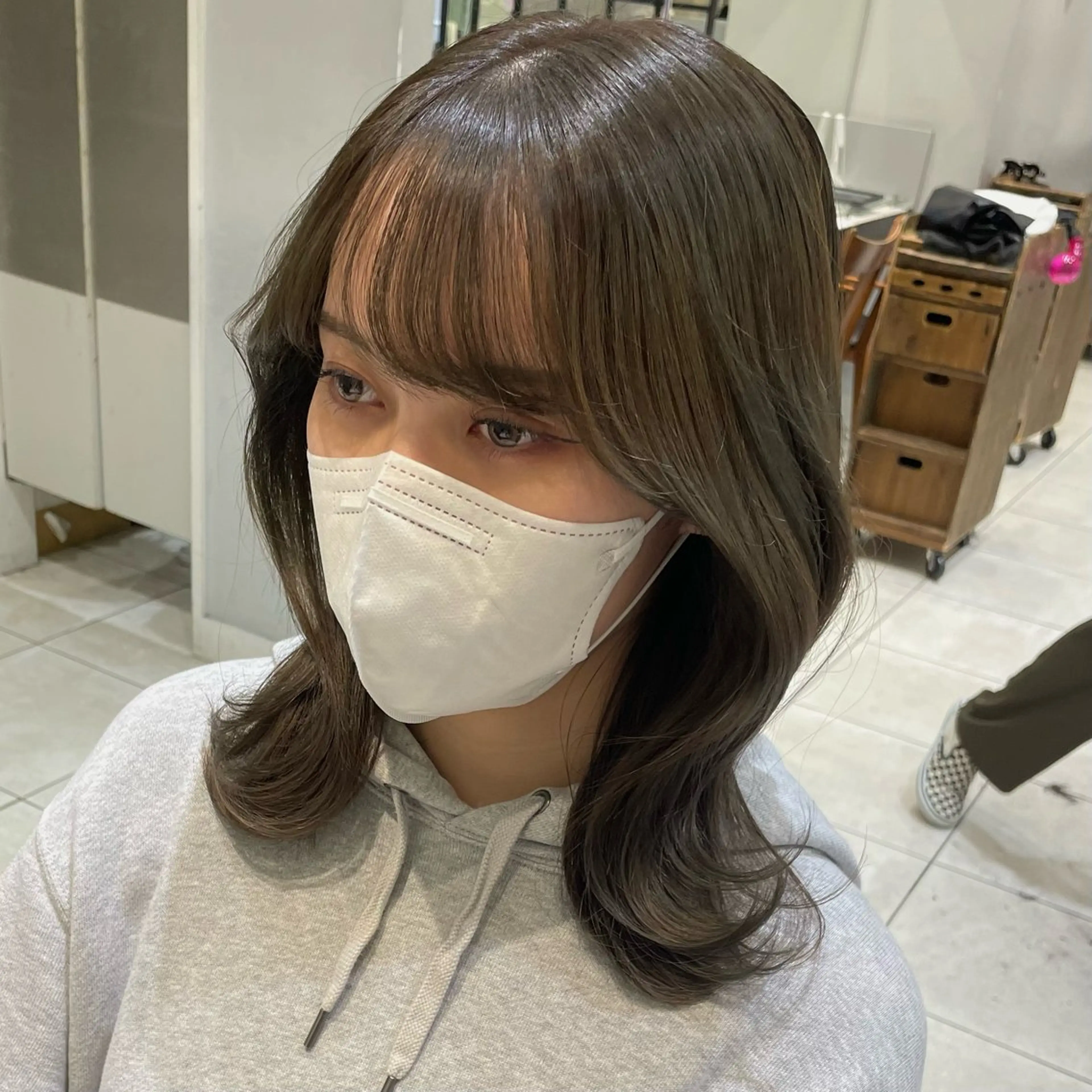 ミディアム カラー カット ヘアカラー トリートメント 🩶赤み消しカラー 🐈‍⬛荻野美思🐾のヘアスタイル