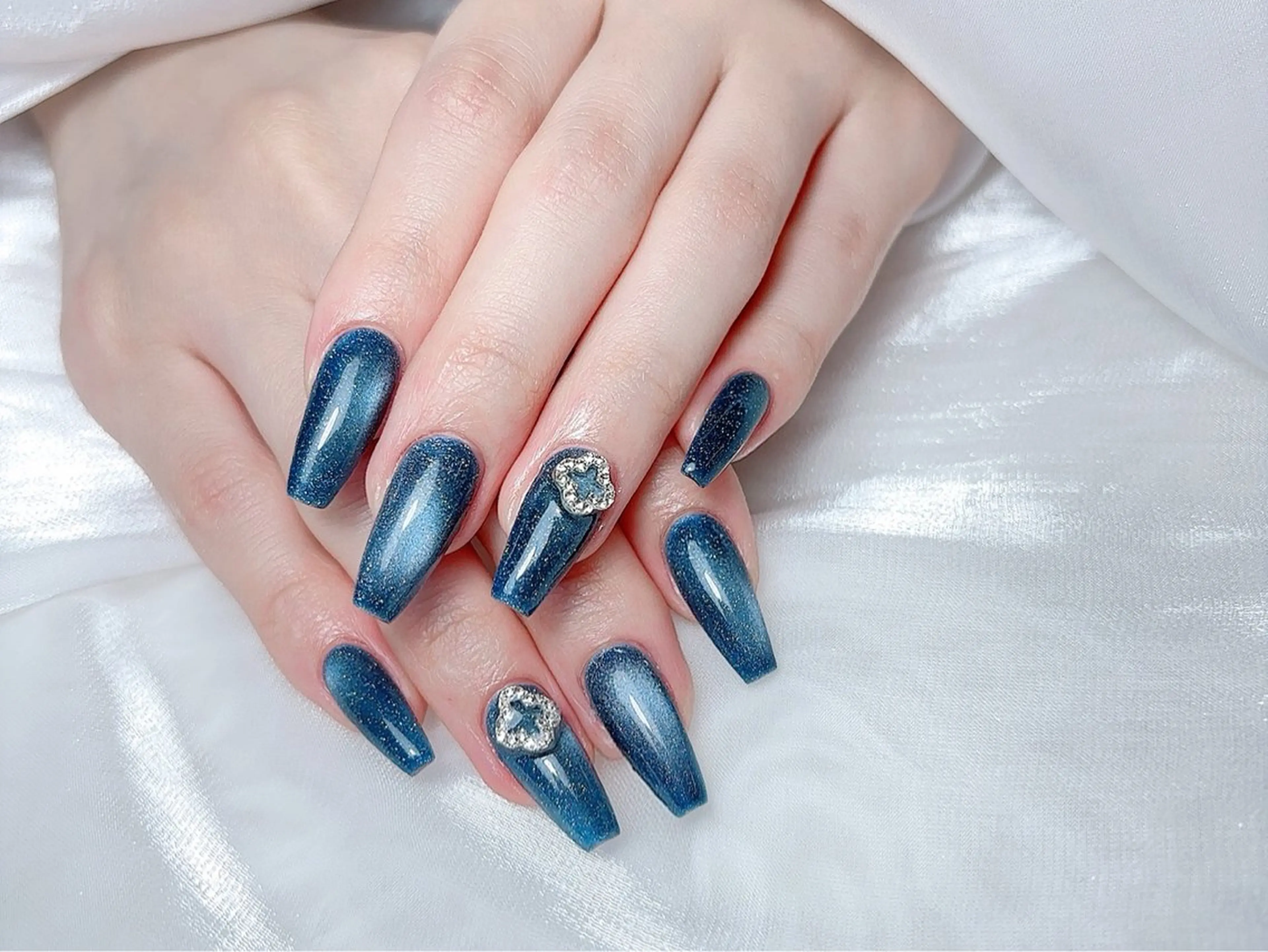 ネイル ハンドネイル 🎀Ｍ nails✨ ビューティーのネイルデザイン