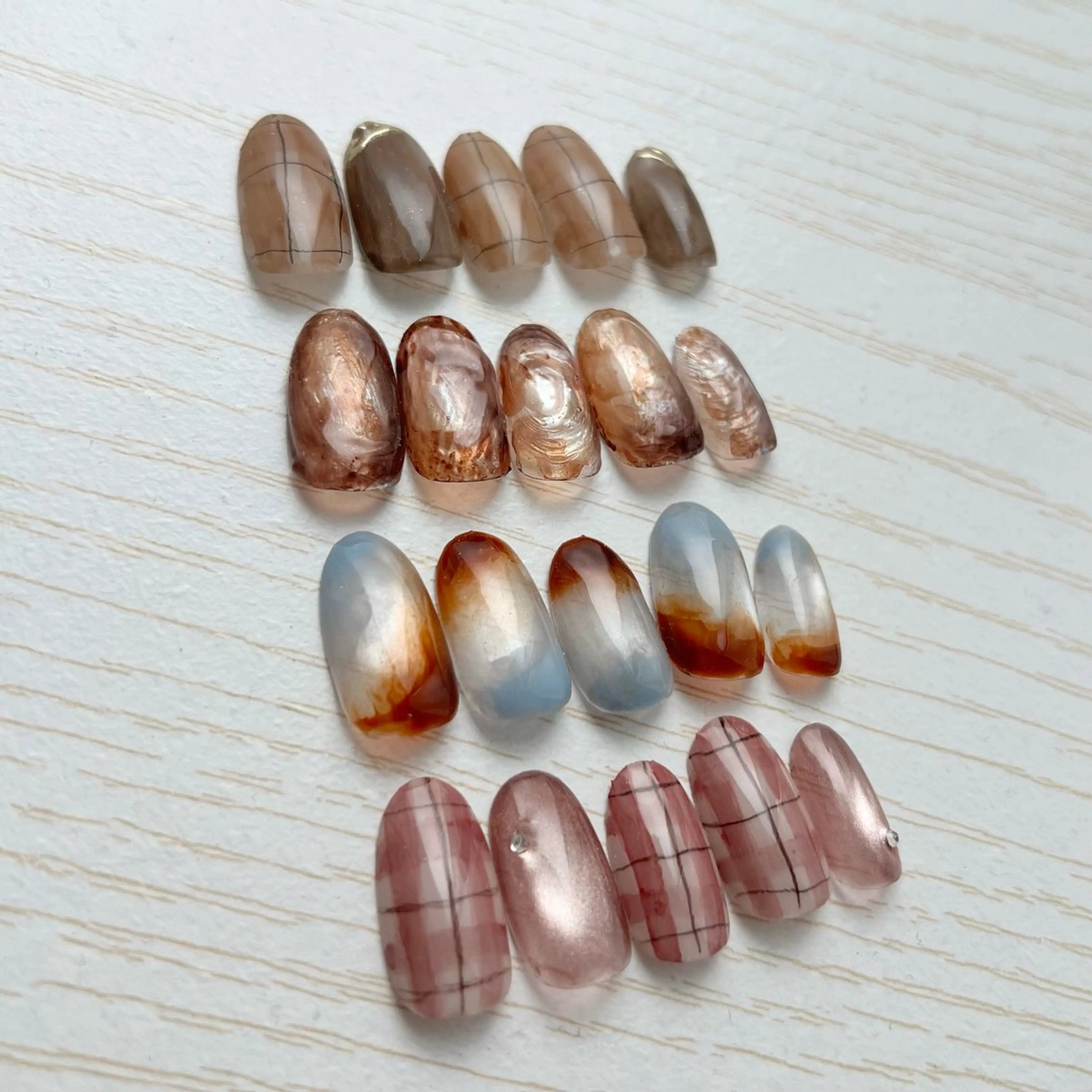 《HAND》【オフなし】定額ニュアンスデザイン✨¥8000の写真